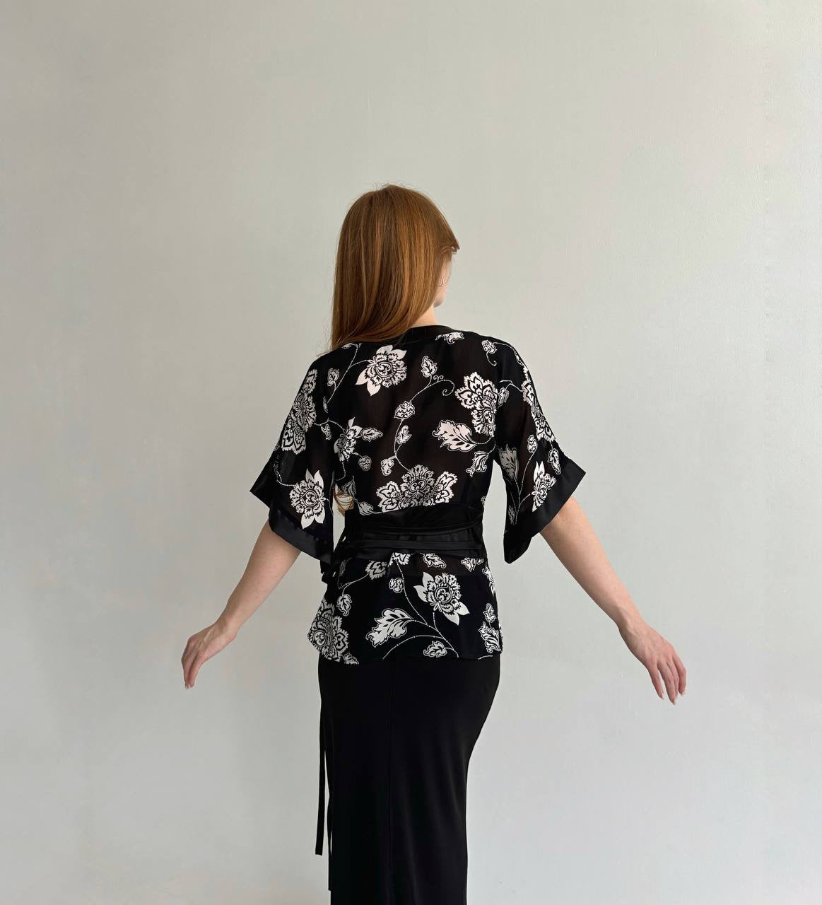 Vintage viscose flower print blouse with side ties