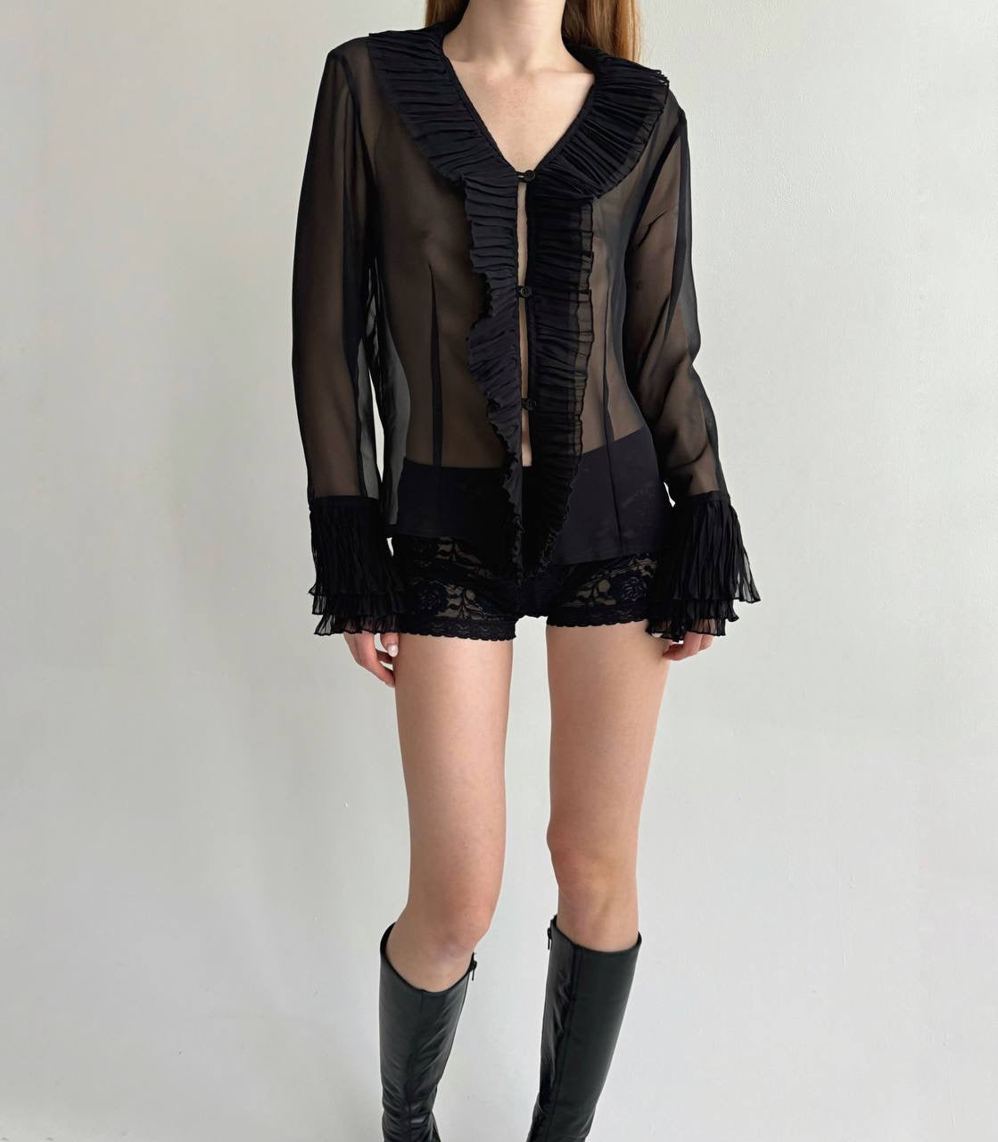 Vintage semi blouse with pleated detailing