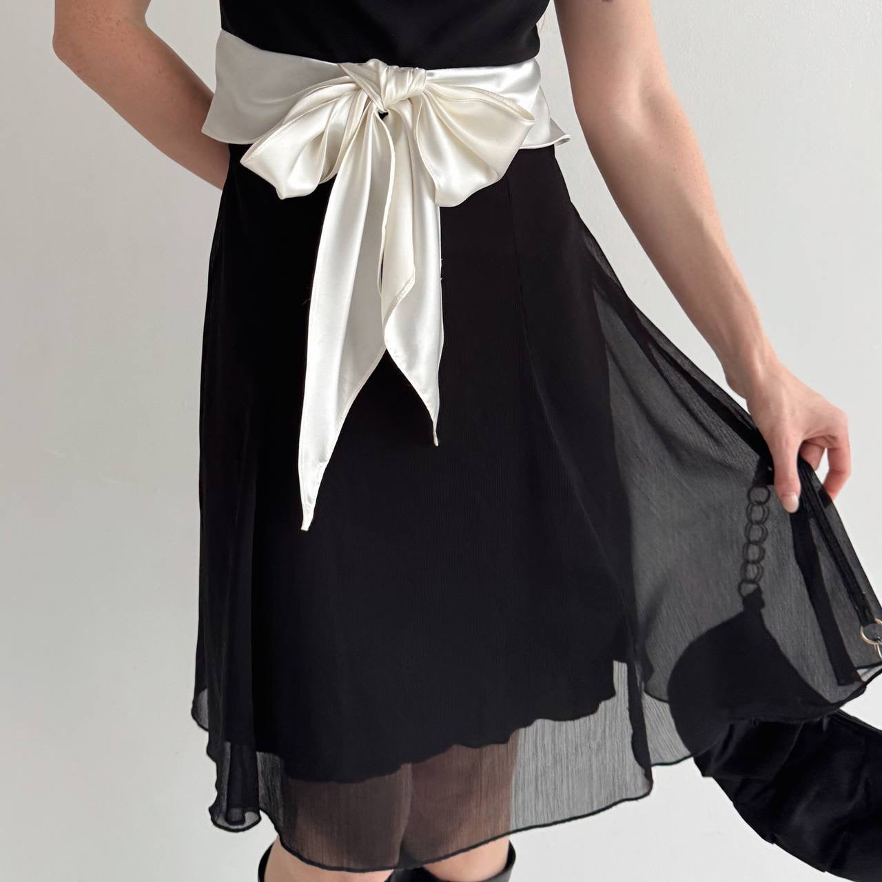 Vintage mini dress with white satin waist tie