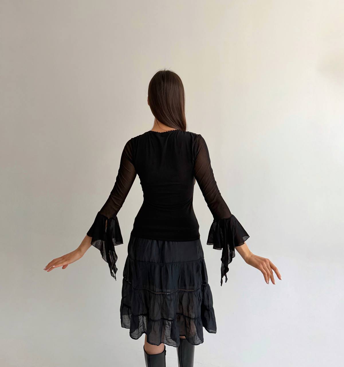 Vintage stretchy black blouse