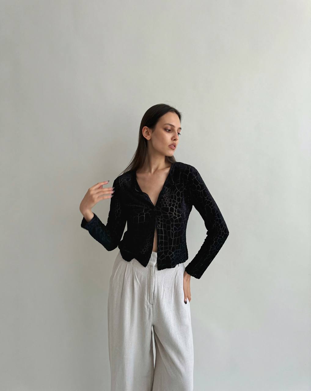 Vintage velvet pattern cardigan