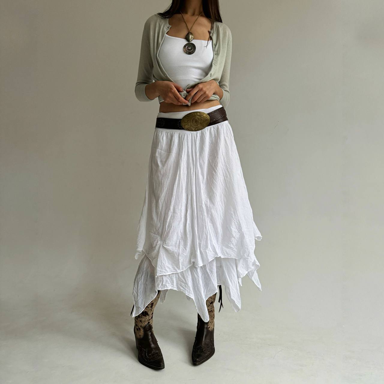 Vintage cotton asymmetrical white skirt