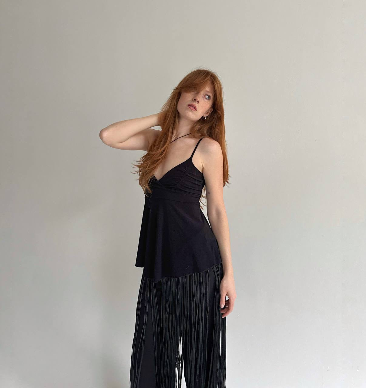 Y2K black elastic cami top