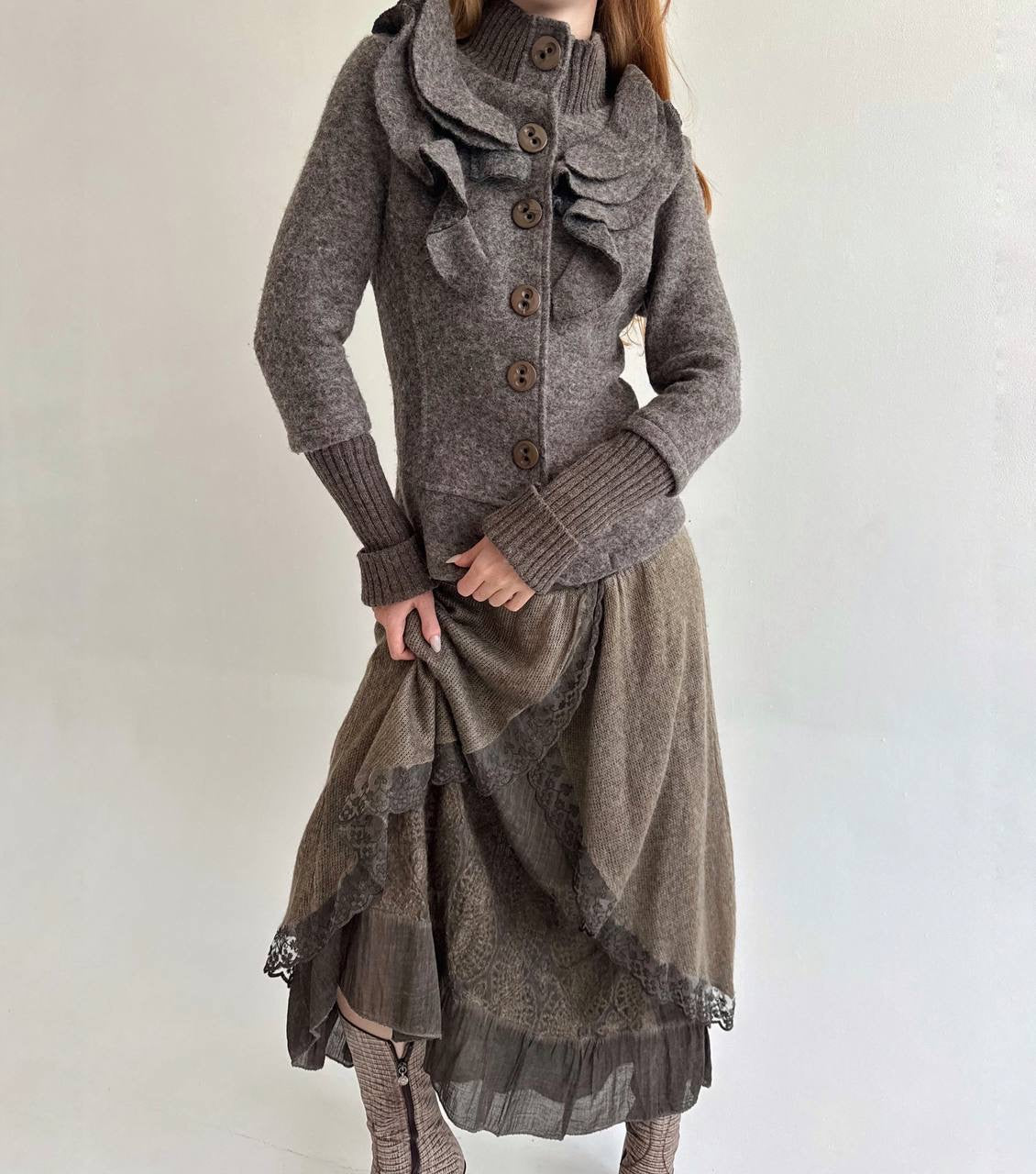 Vintage 70% wool cardigan with ruffles