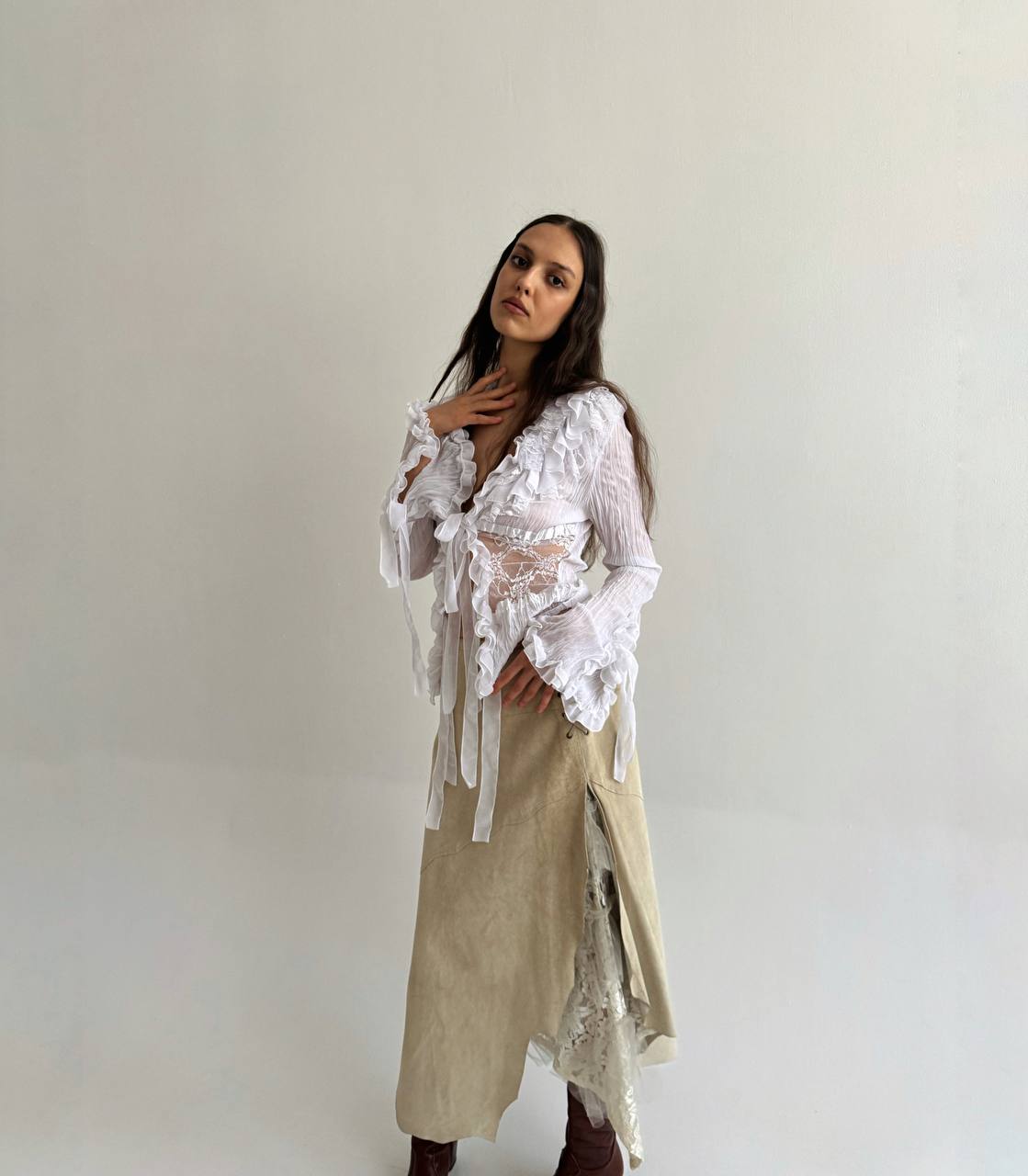 Vintage genuine leather asymmetrical skirt with lace
