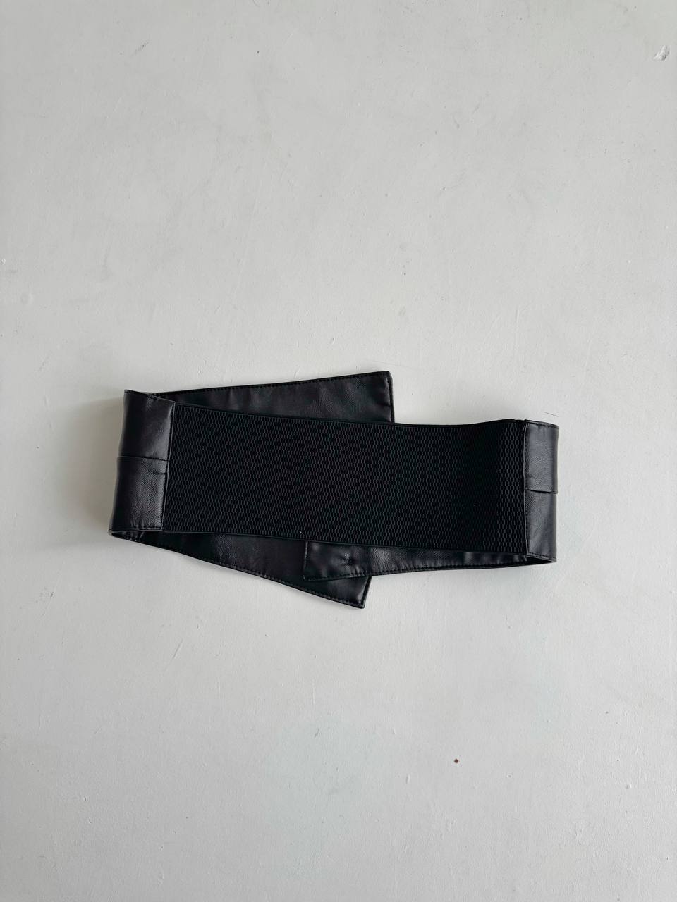 Vintage avant garde belt