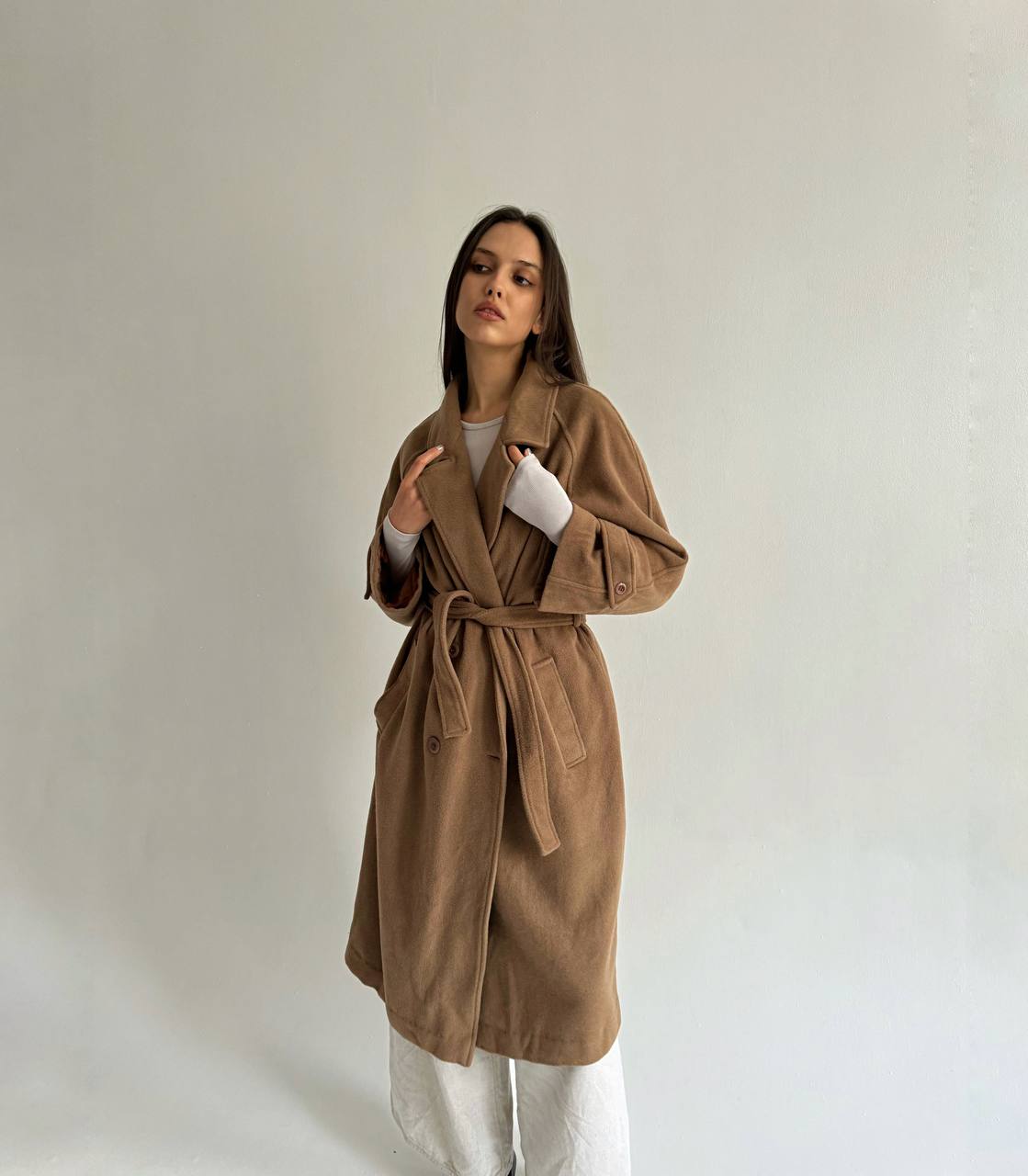 Vintage woollen beige coat