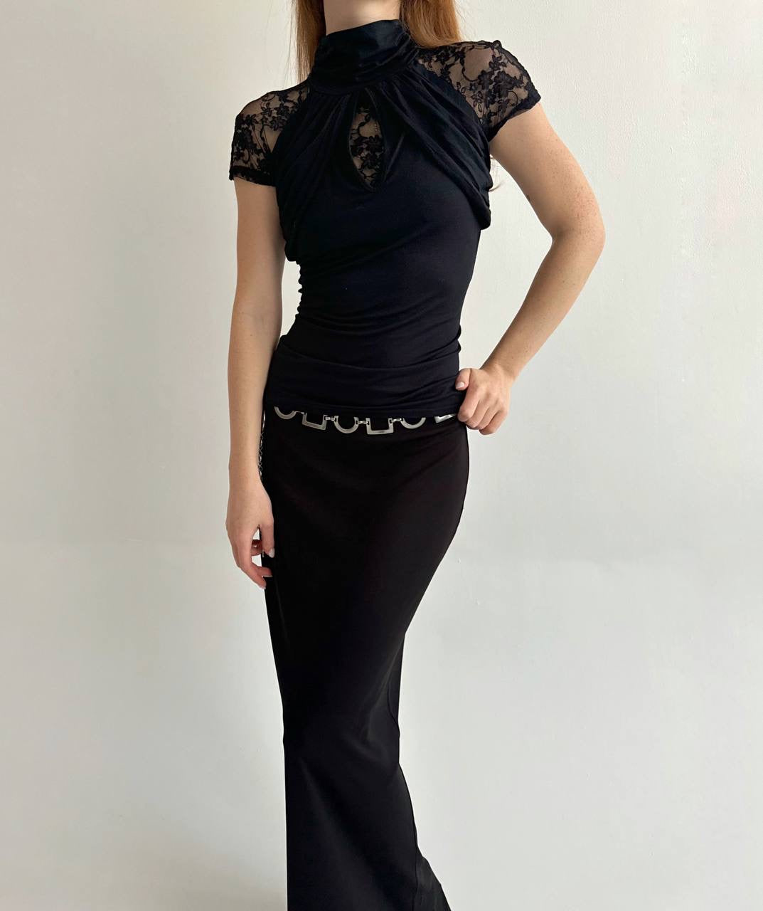 Vintage black fitted blouse with lace