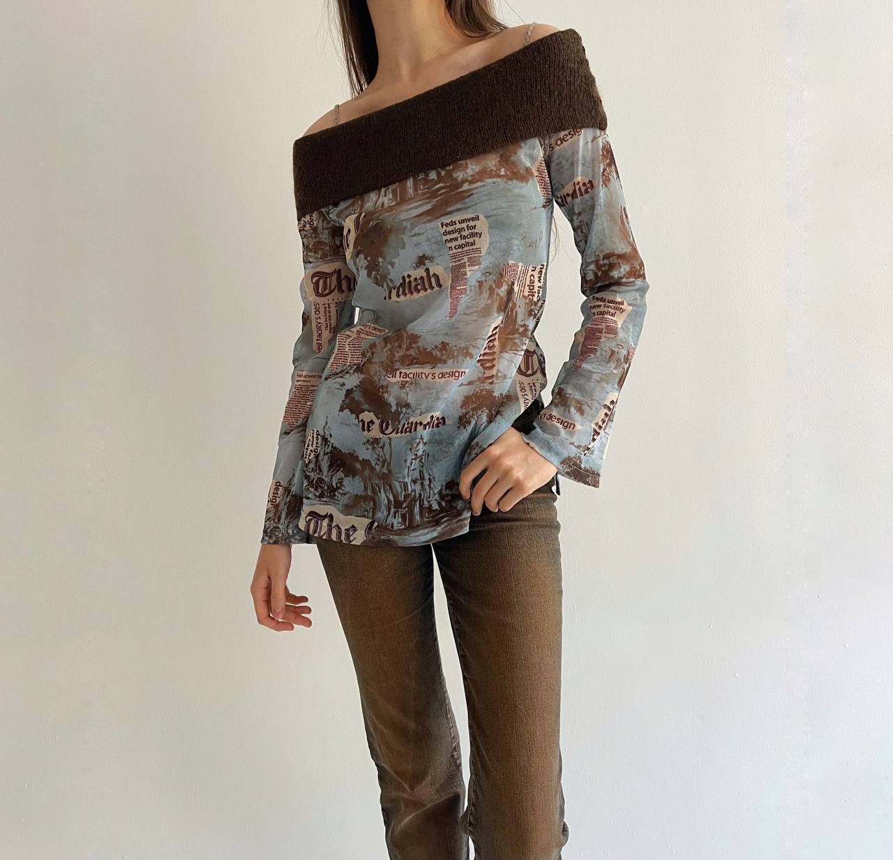 Vintage mesh printed blouse with wool collar