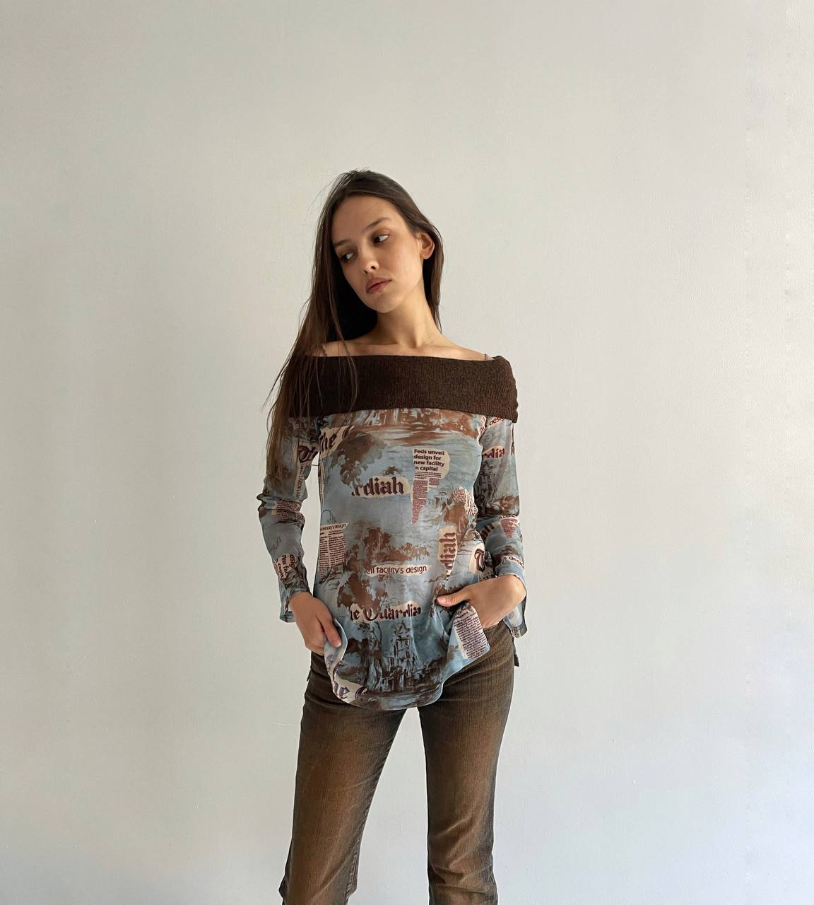 Vintage mesh printed blouse with wool collar