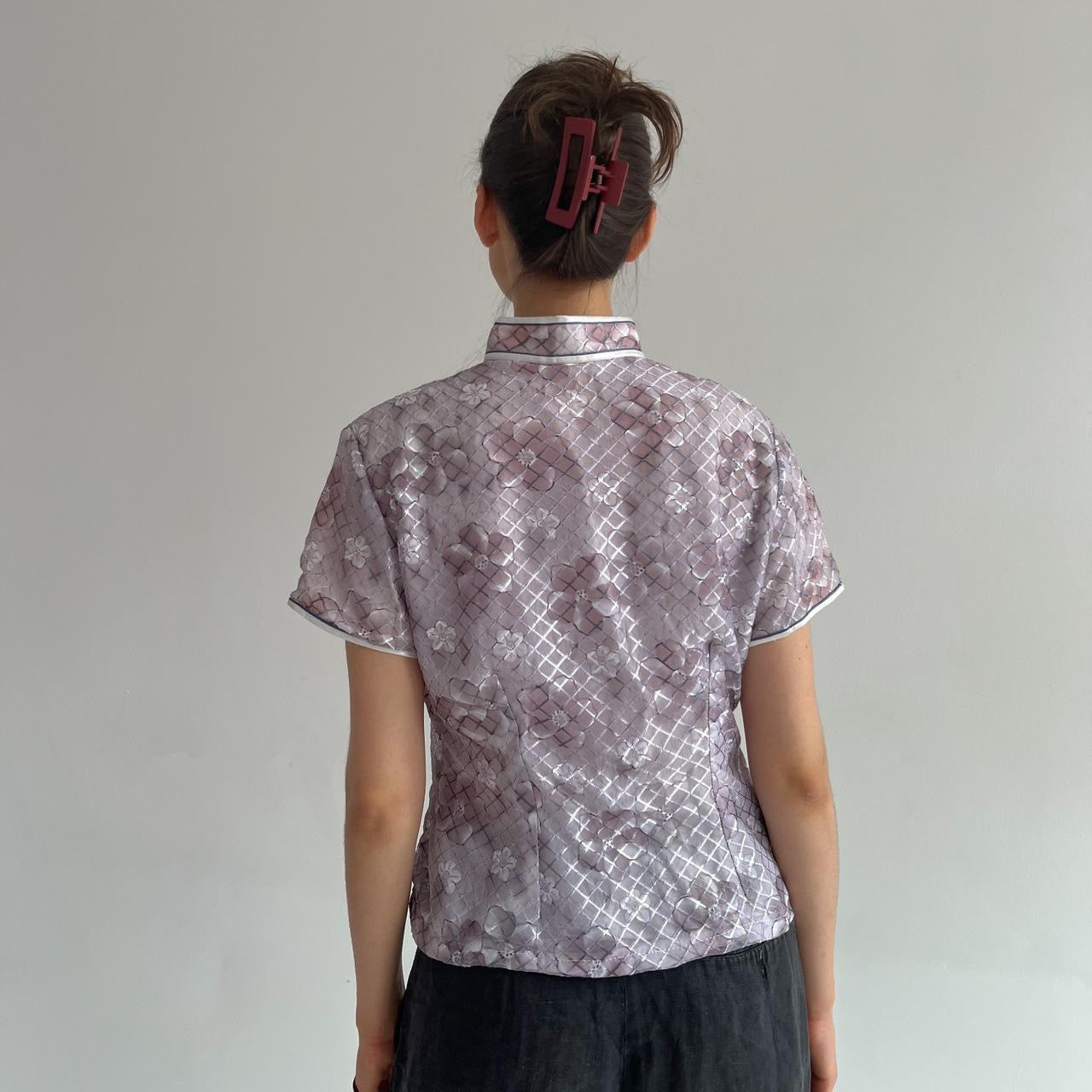 Vintage kimono blouse in purple