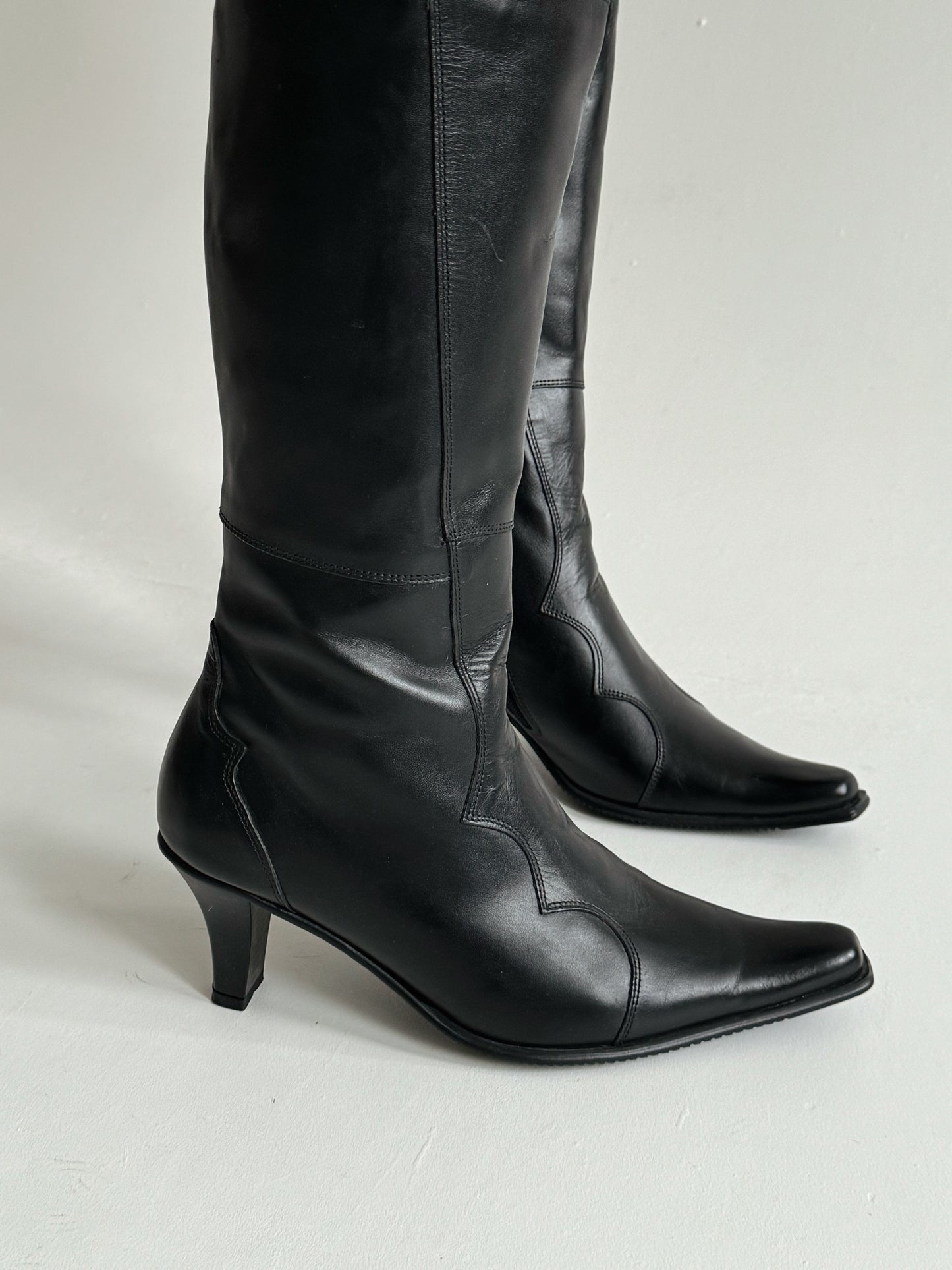 Vintage black boots