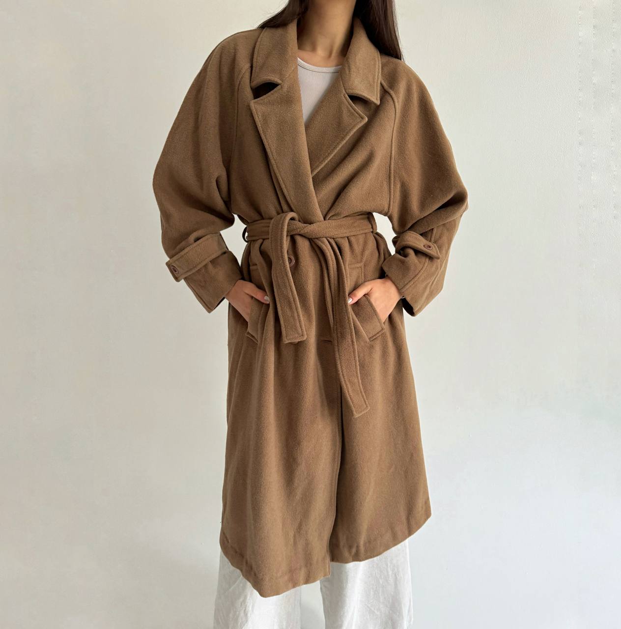 Vintage woollen beige coat