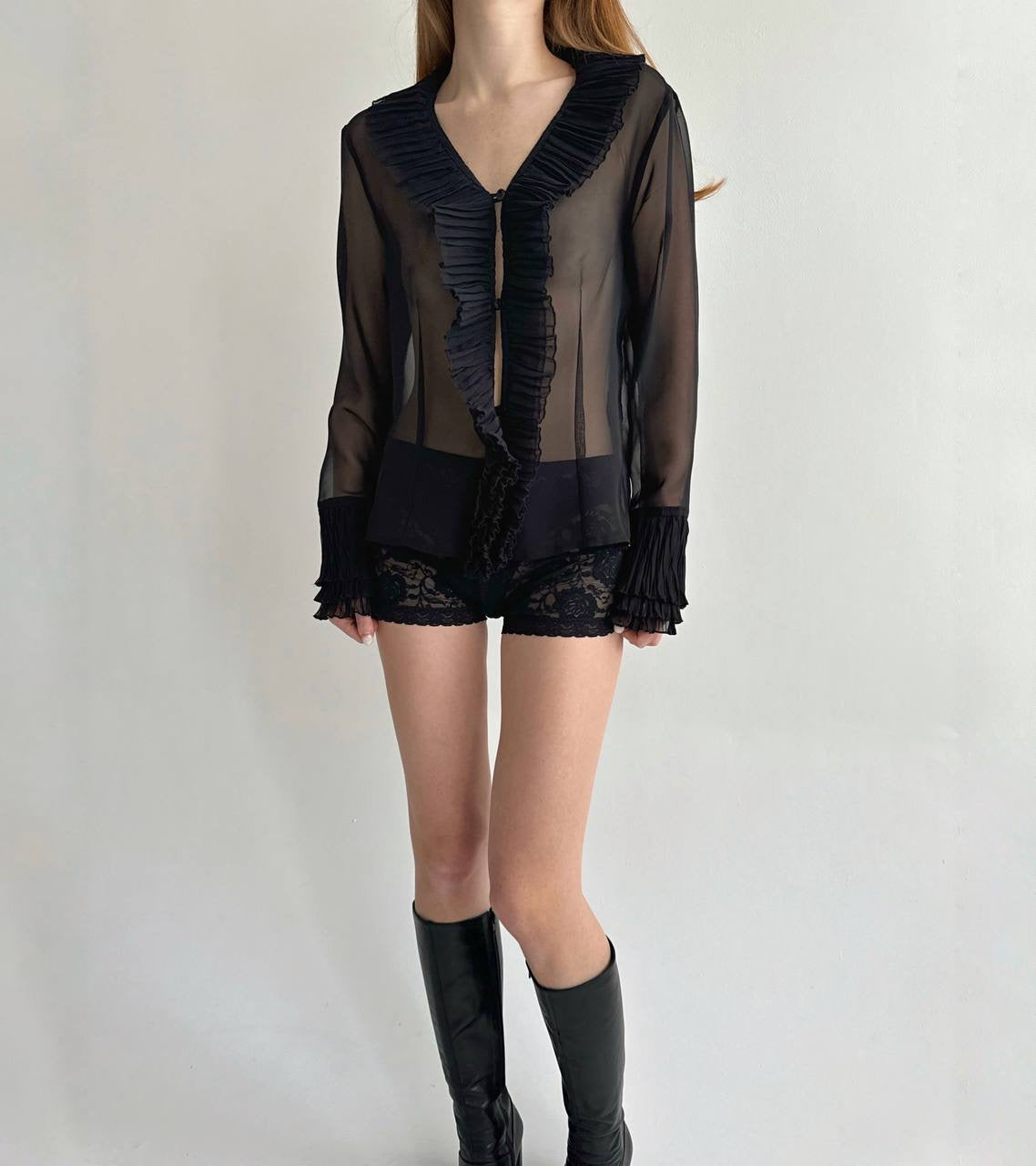 Vintage semi blouse with pleated detailing