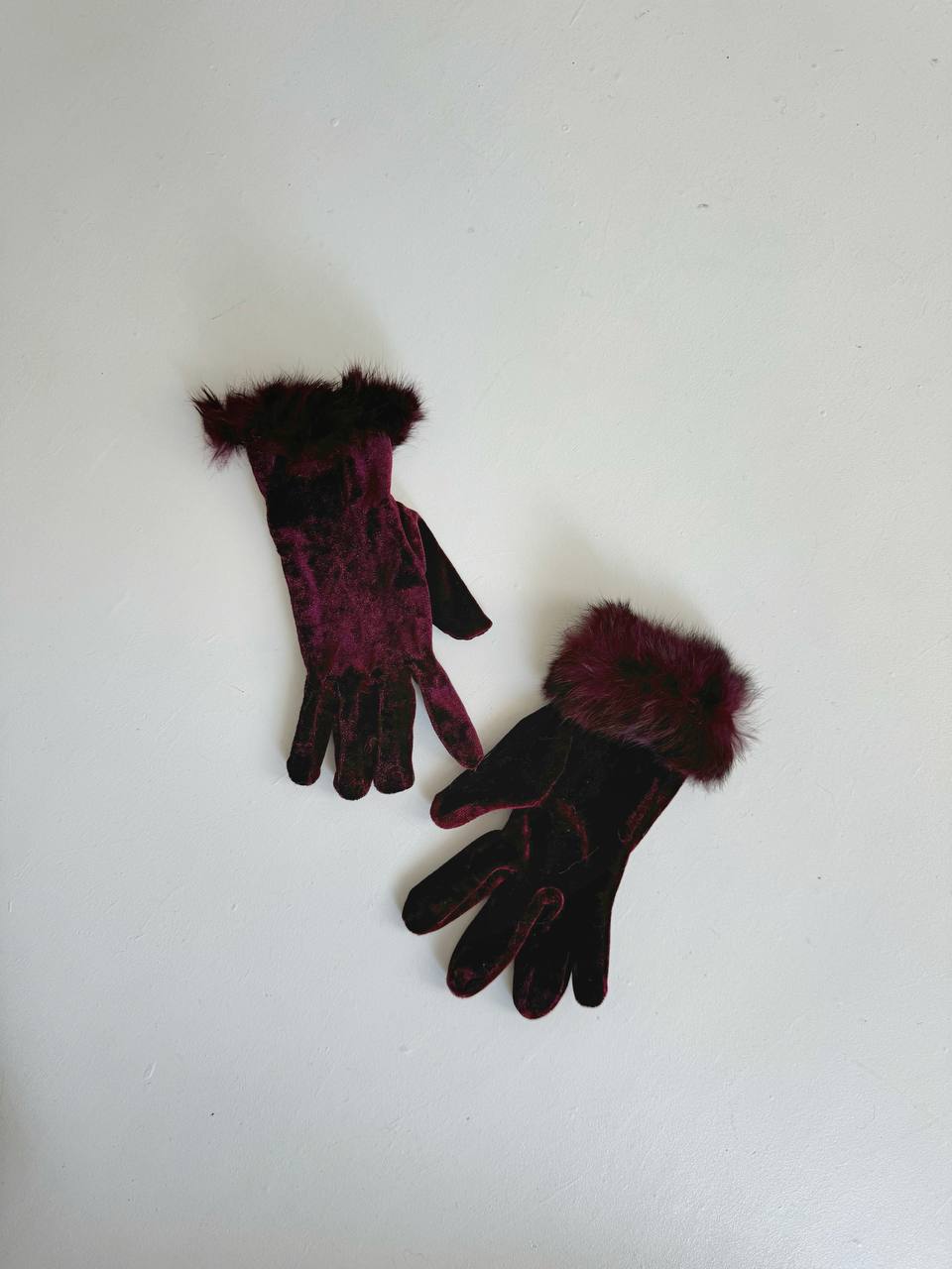 Vintage velvet burgundy real fur gloves