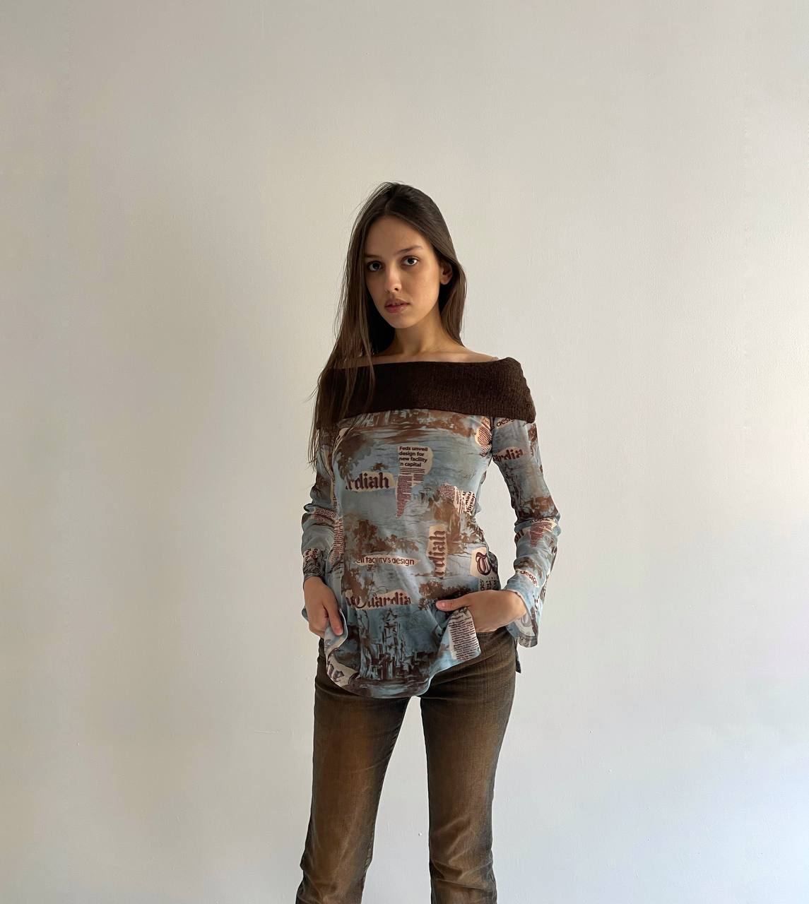 Vintage mesh printed blouse with wool collar