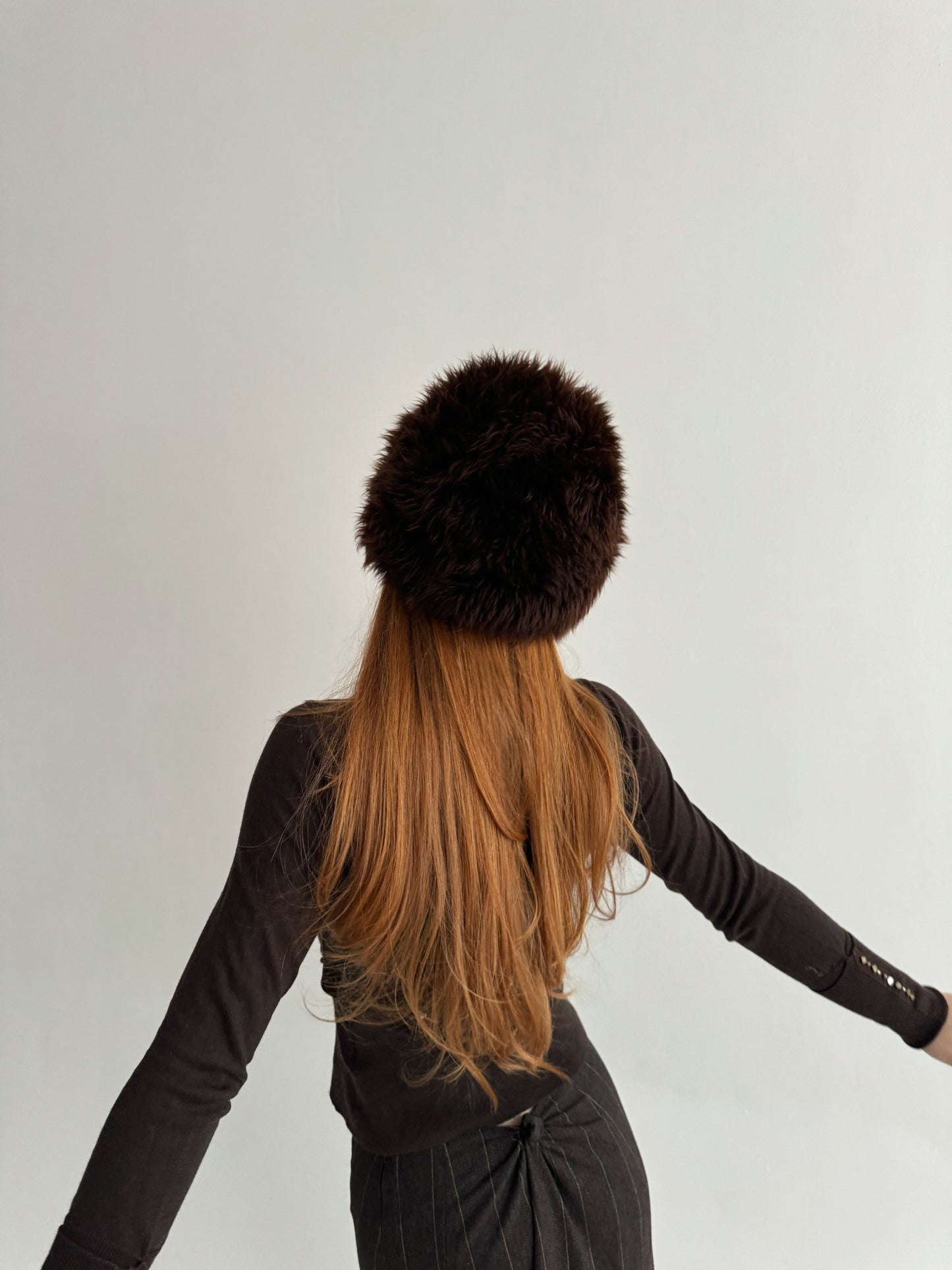 Vintage faux fur brown hat