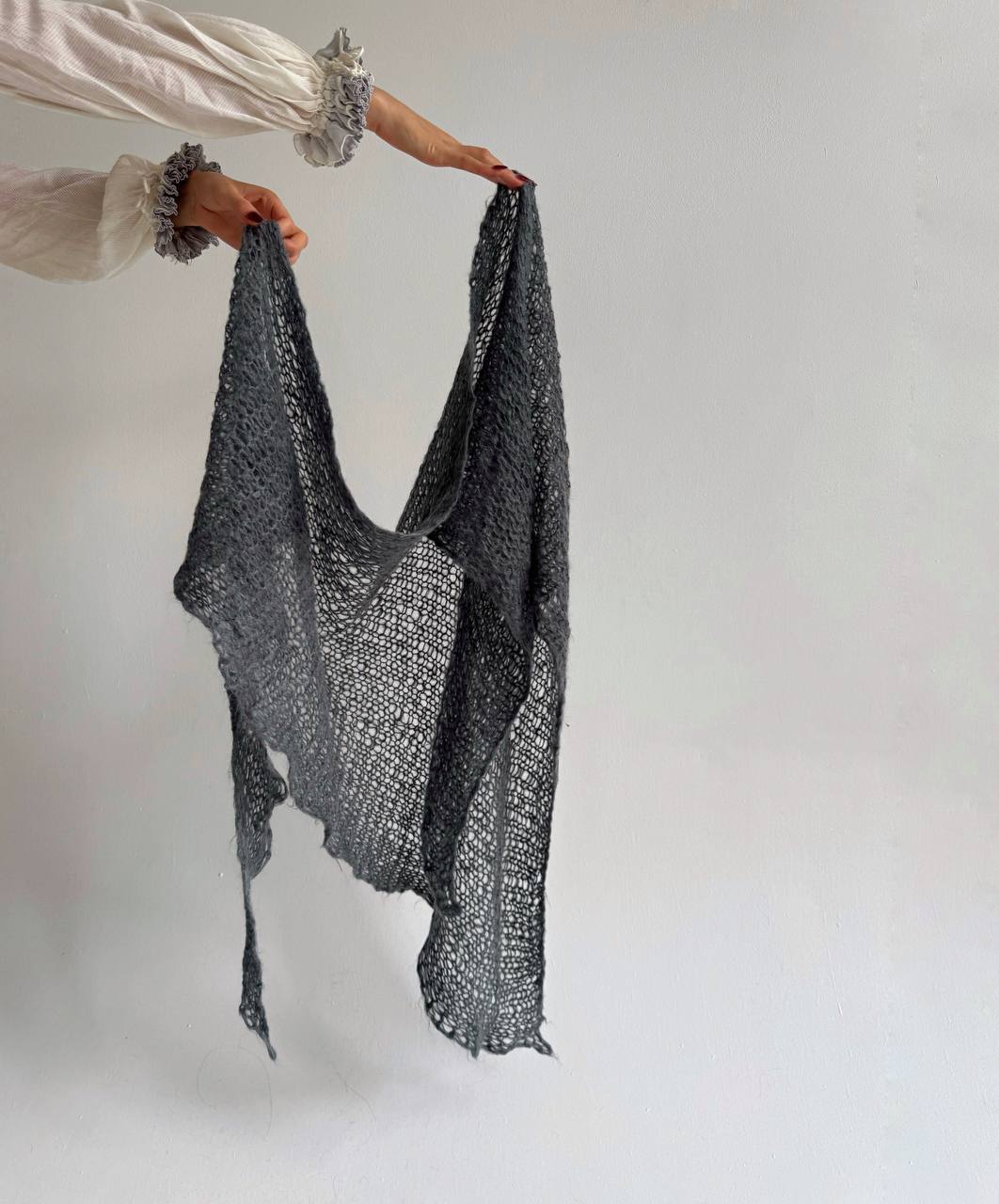 Vintage grey crochet scarf