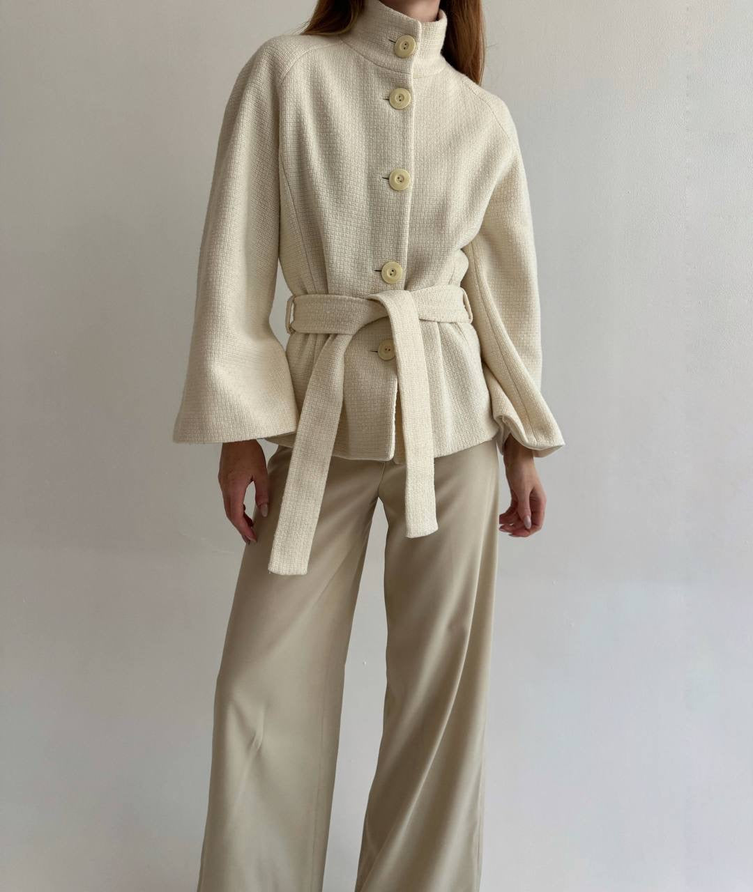 Vintage button up jacket with wide sleeves