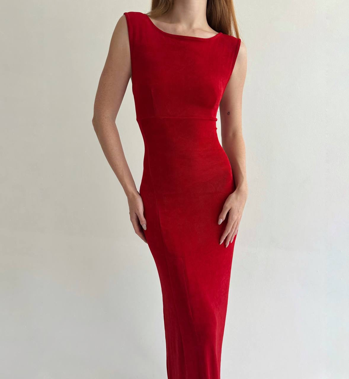 Vintage red fitted long dress with open back