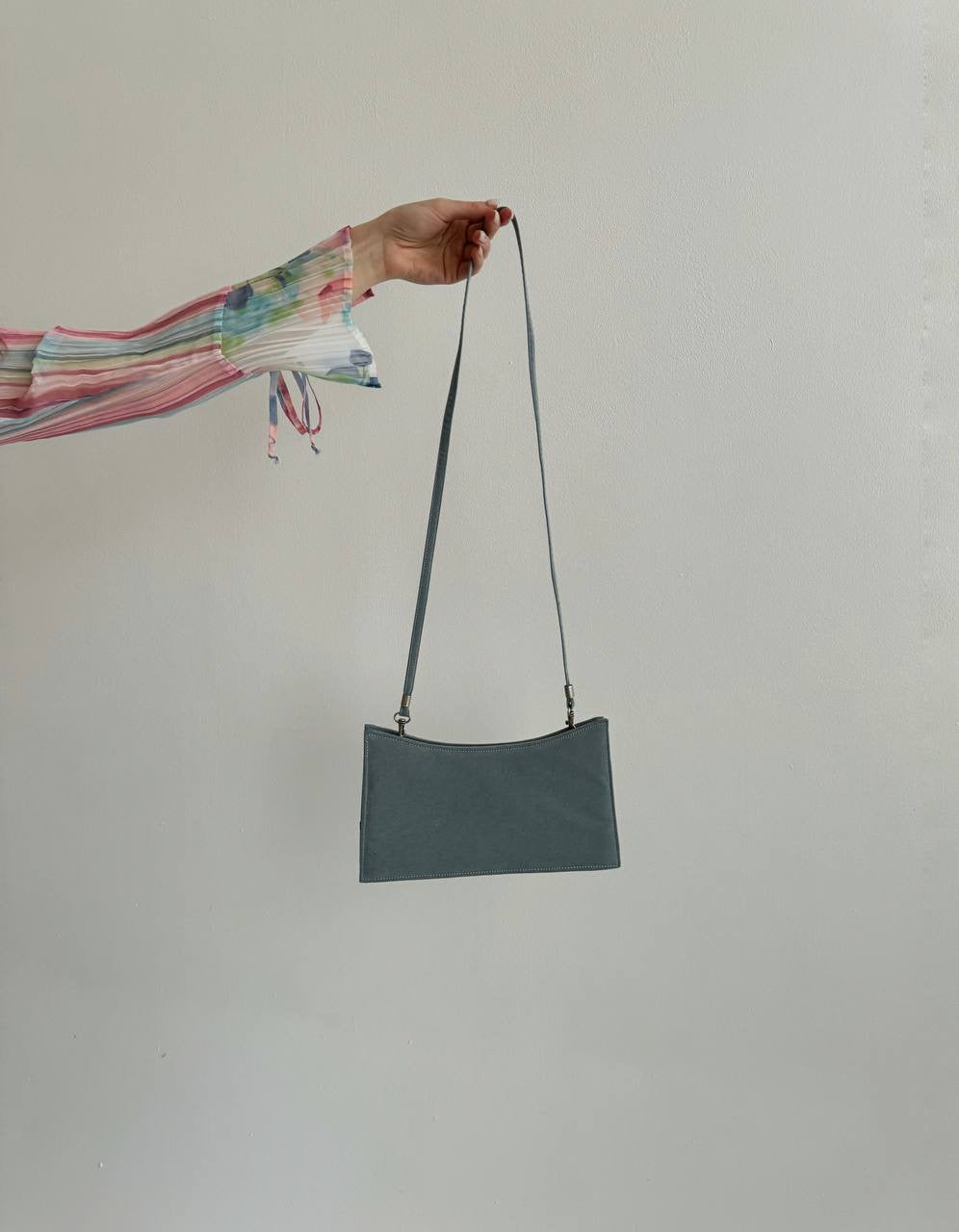 Vintage coquette bag with long strap
