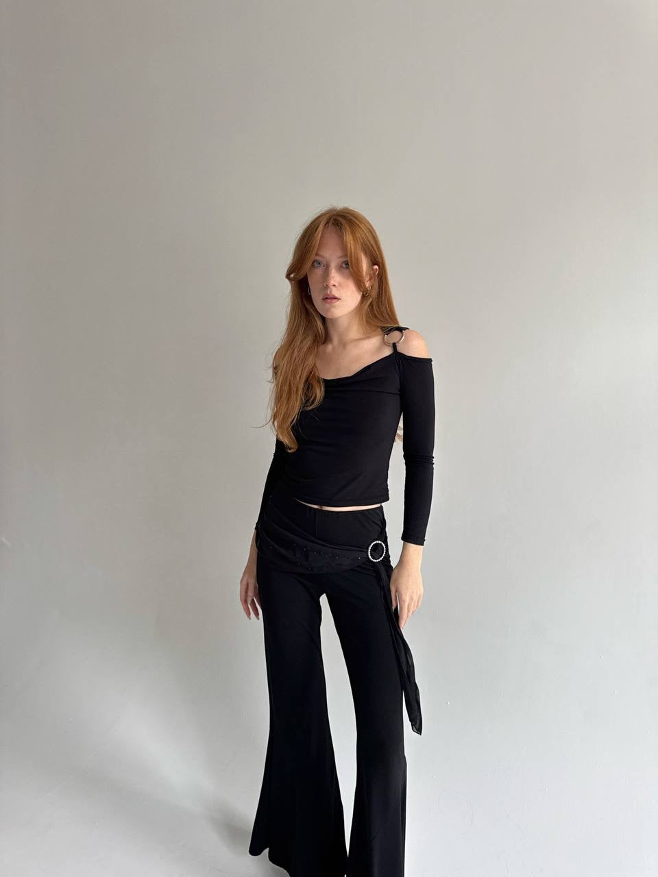 Vintage black stretchy flared pants