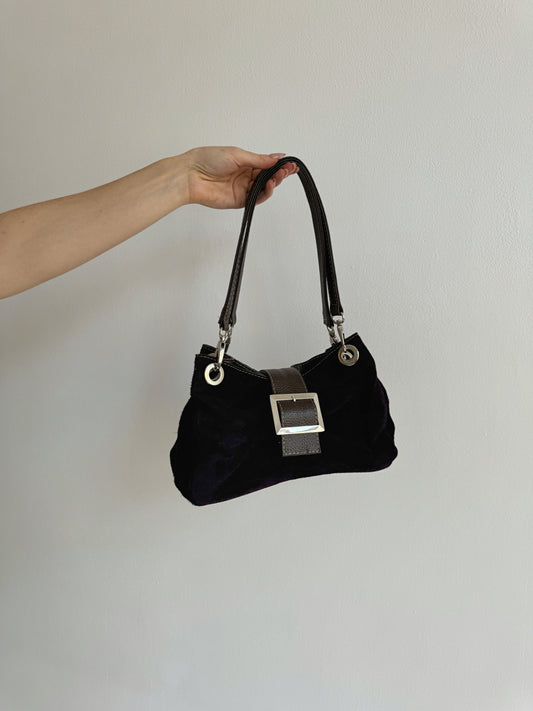 Vintage shoulder bag with buckle detail