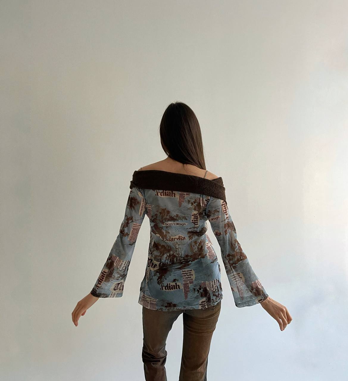 Vintage mesh printed blouse with wool collar