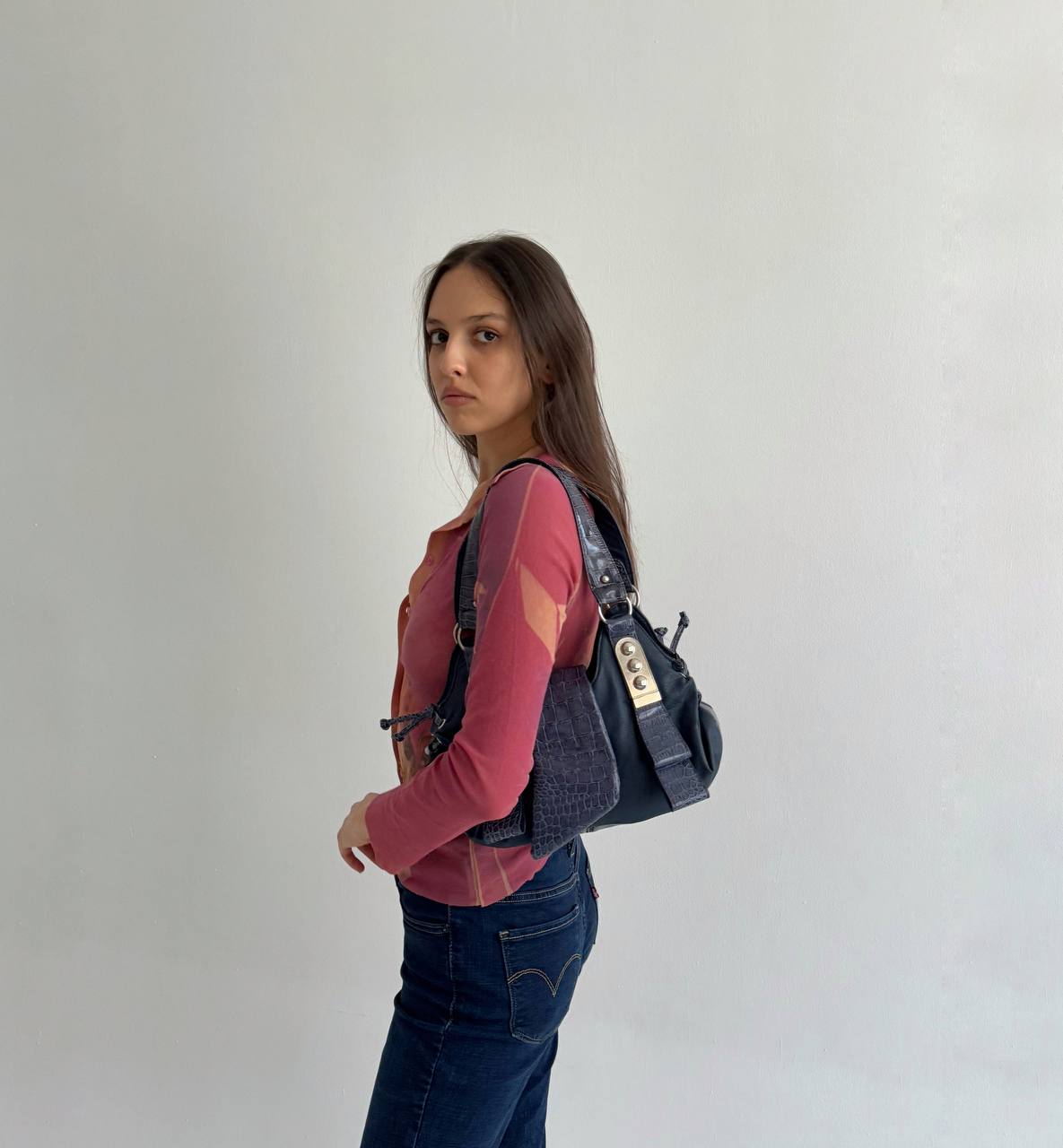Vintage faux leather blue bag