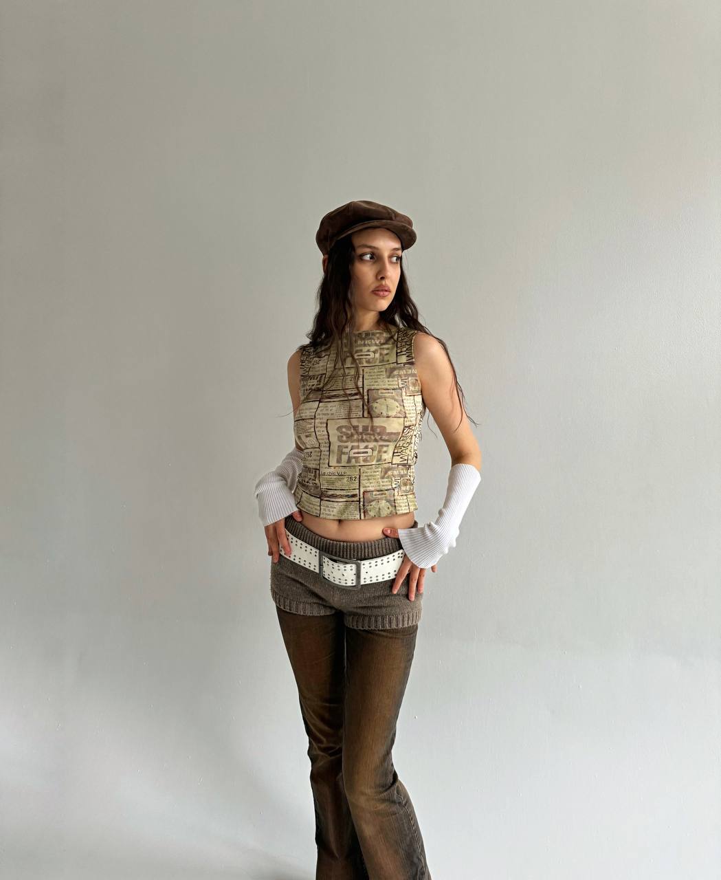 Vintage fond print green top