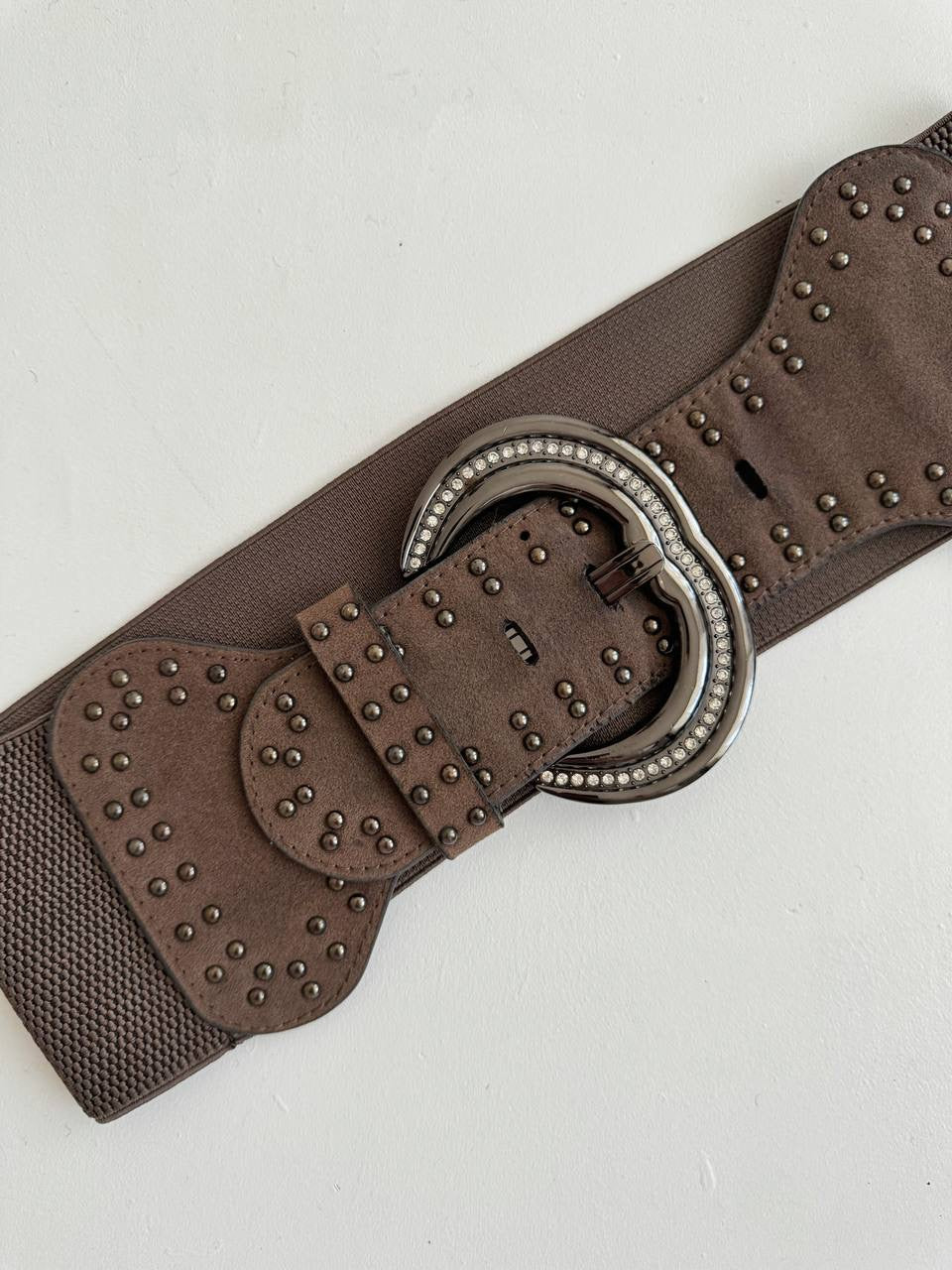 Vintage brown elastic studded belt