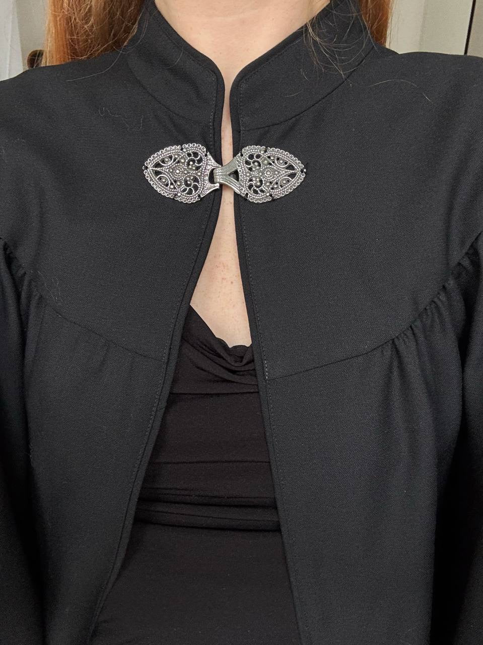 Vintage 80% wool black cape