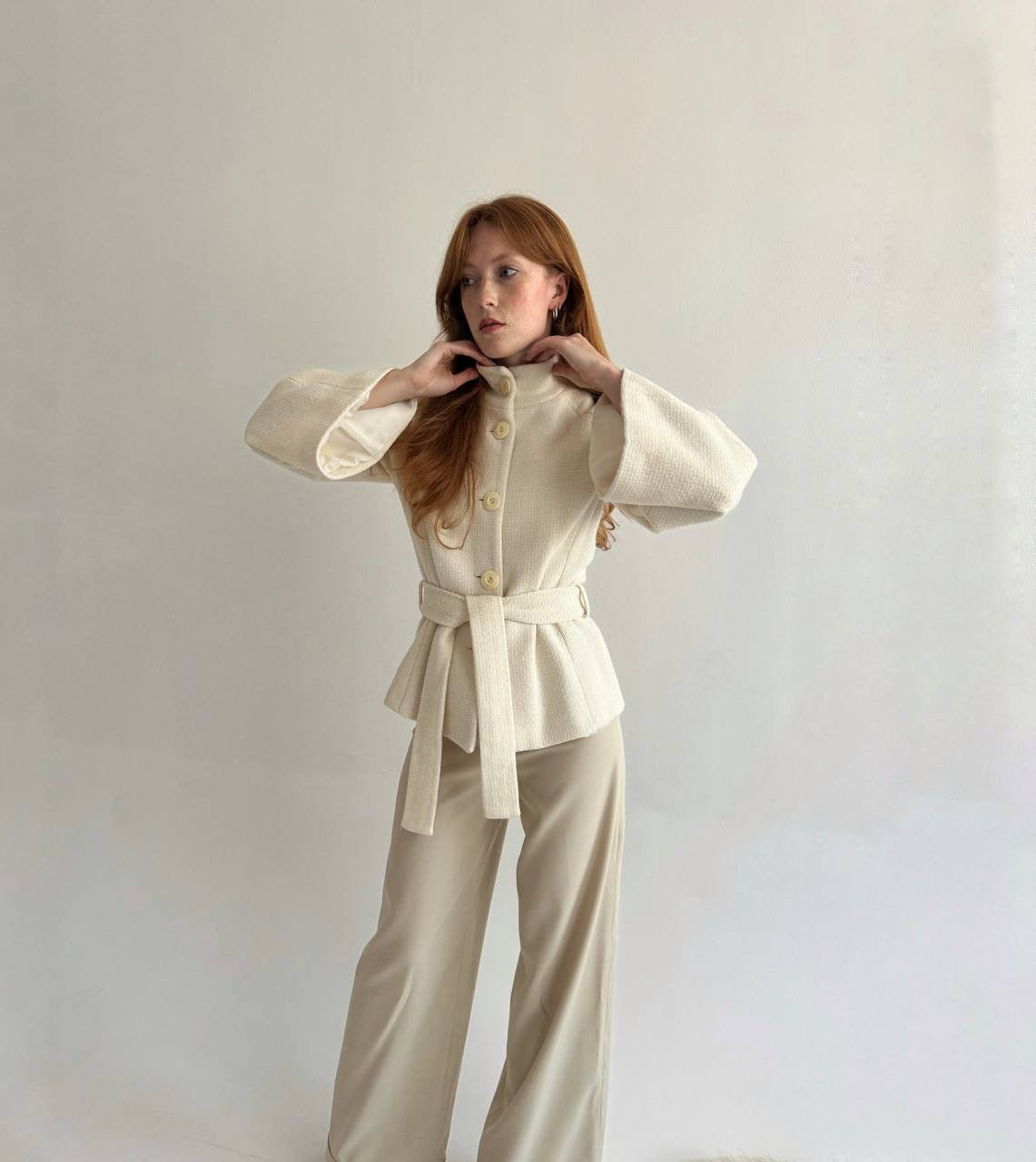 Vintage button up jacket with wide sleeves