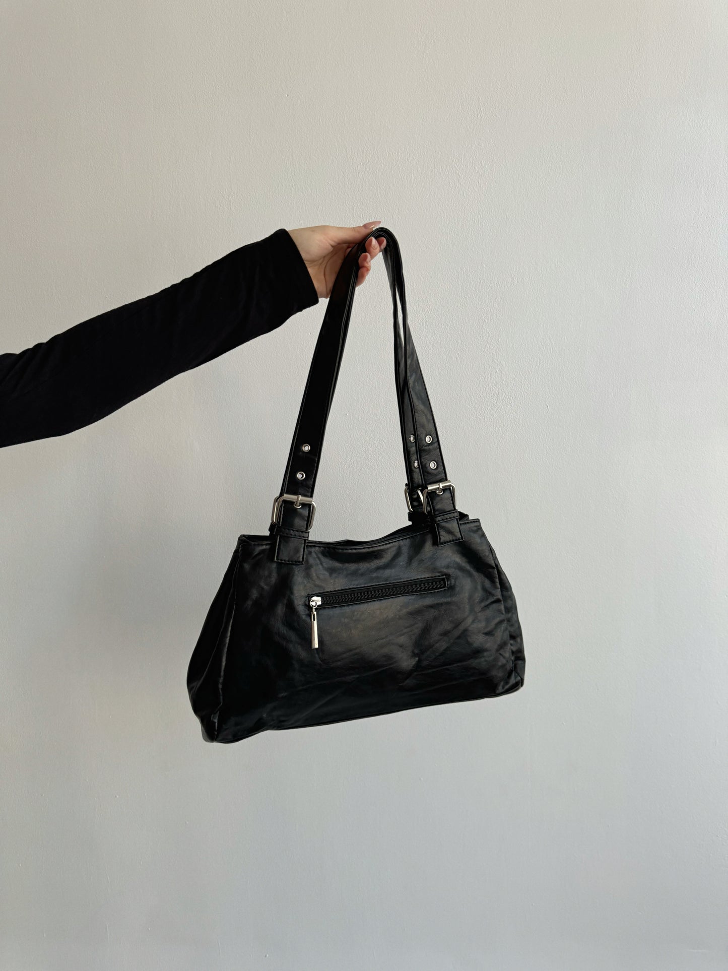 Vintage faux leather bag