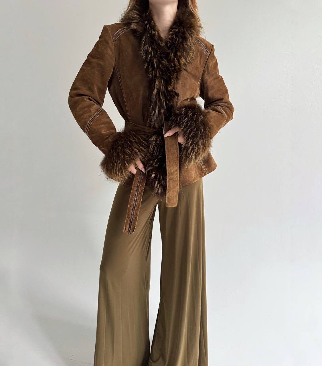 Vintage genuine leather jacket with real fur collar