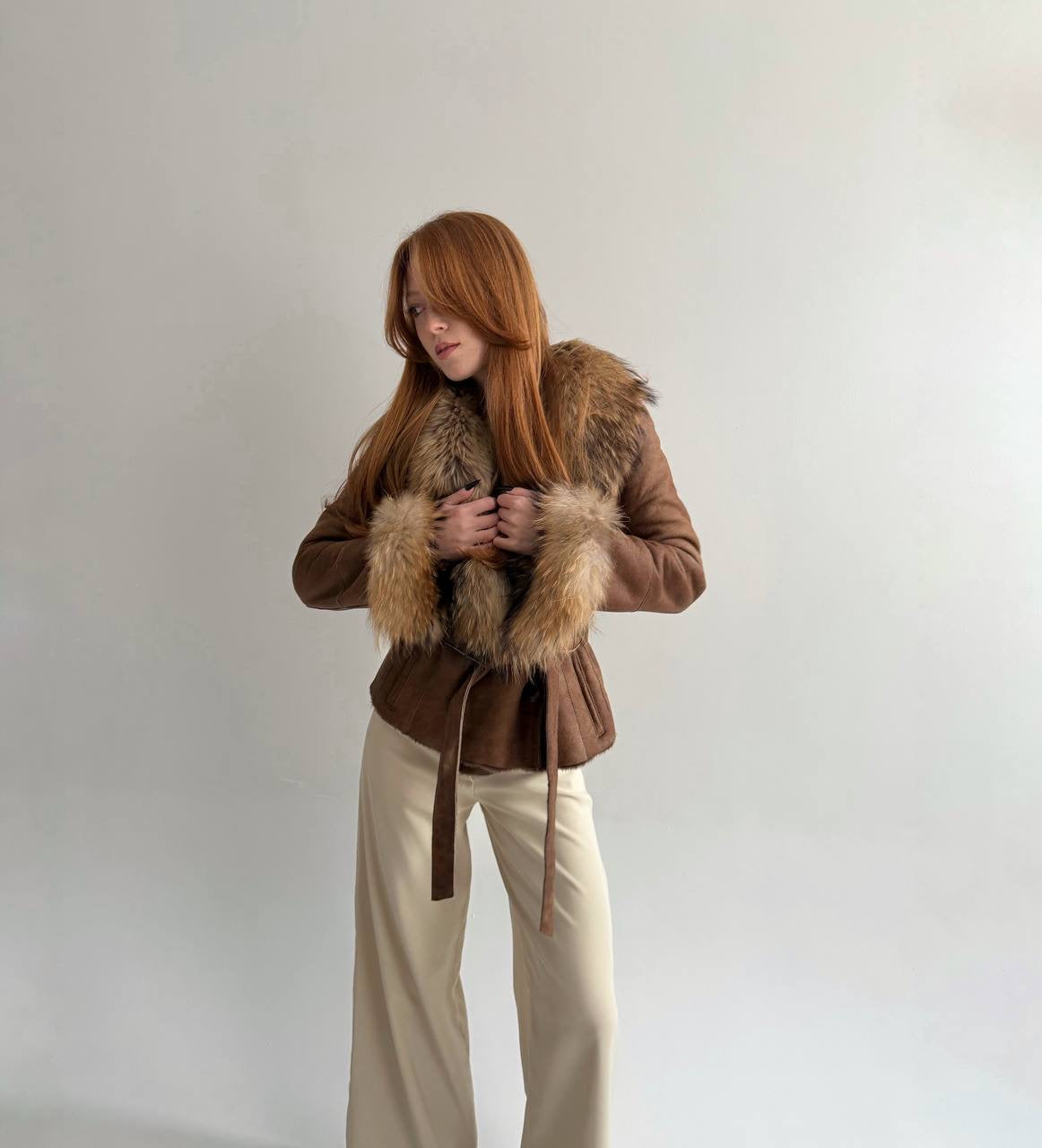 Vintage genuine leather jacket with real fur collar