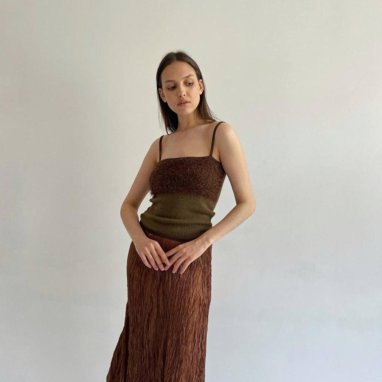 Y2K brown top with fluffy detail