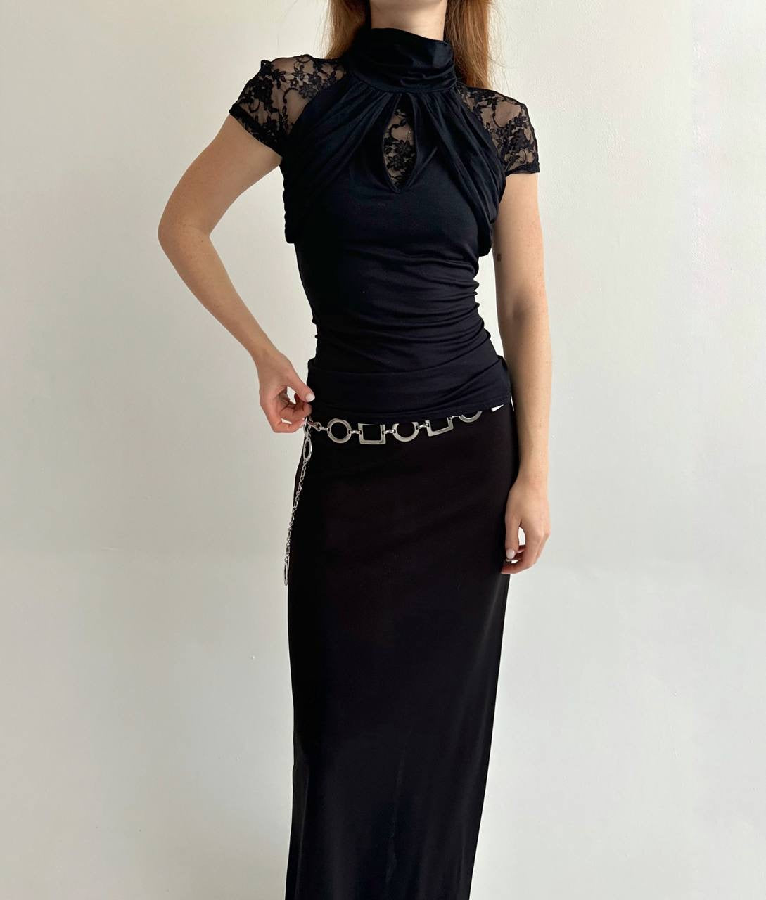 Vintage black fitted blouse with lace
