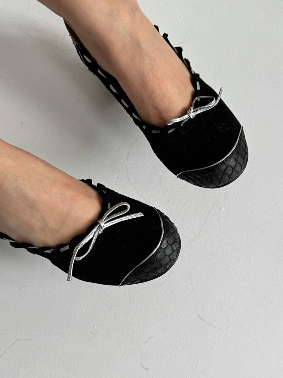 Vintage wedge suede shoes