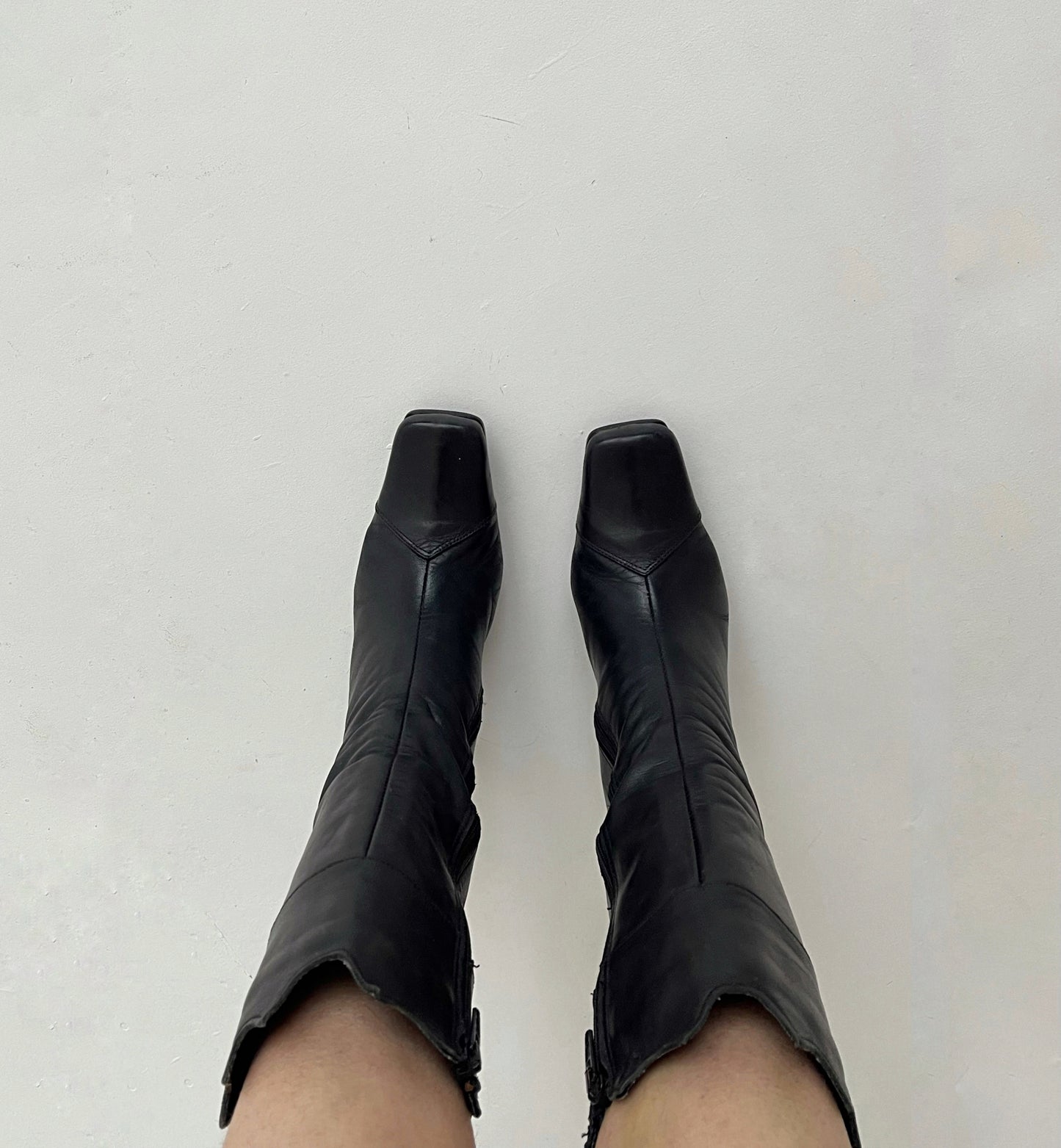 Vintage genuine leather boots with square toe