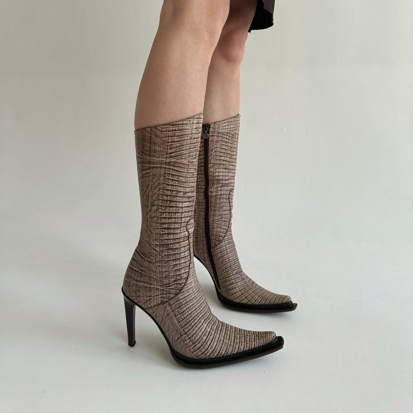 Vintage genuine leather crocodile imitation boots