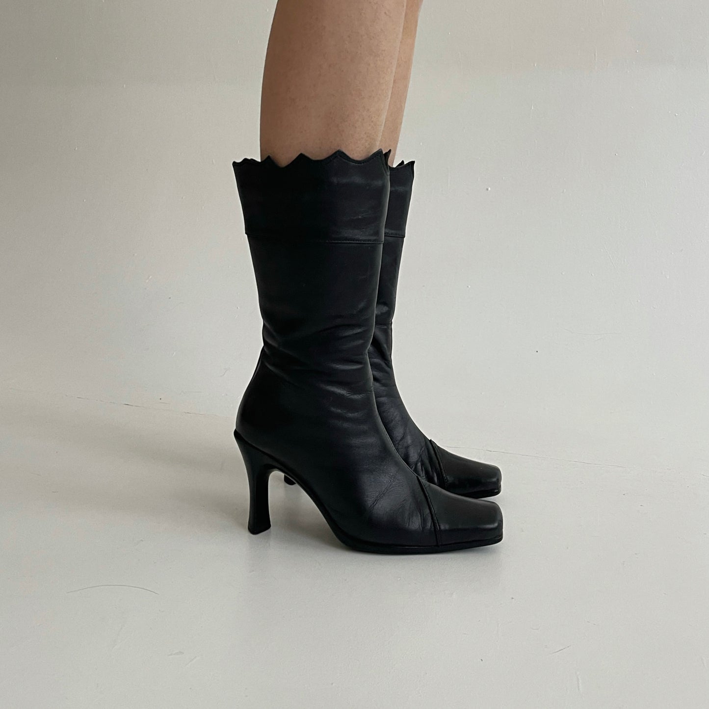 Vintage genuine leather boots with square toe