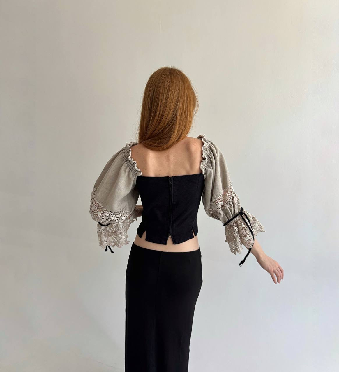 Vintage Bavarian linen blouse with lace