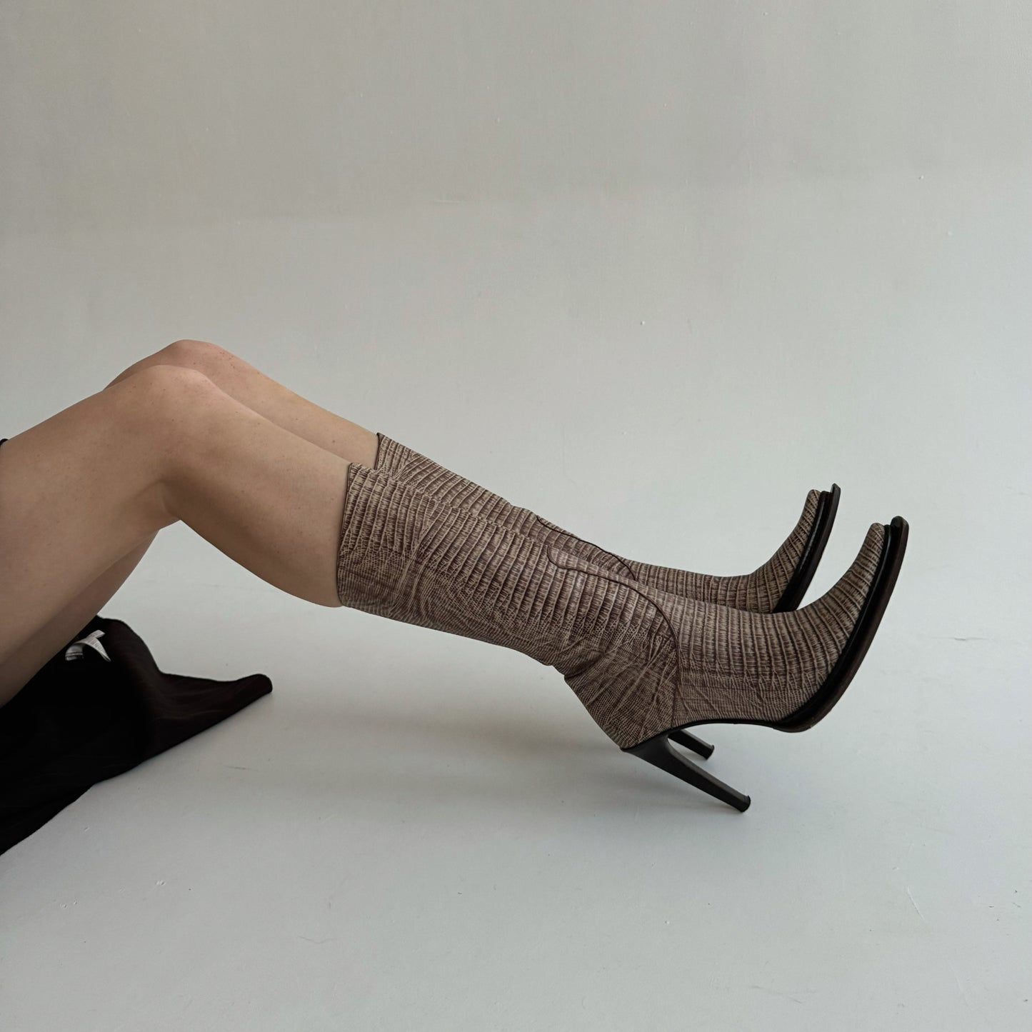 Vintage genuine leather crocodile imitation boots