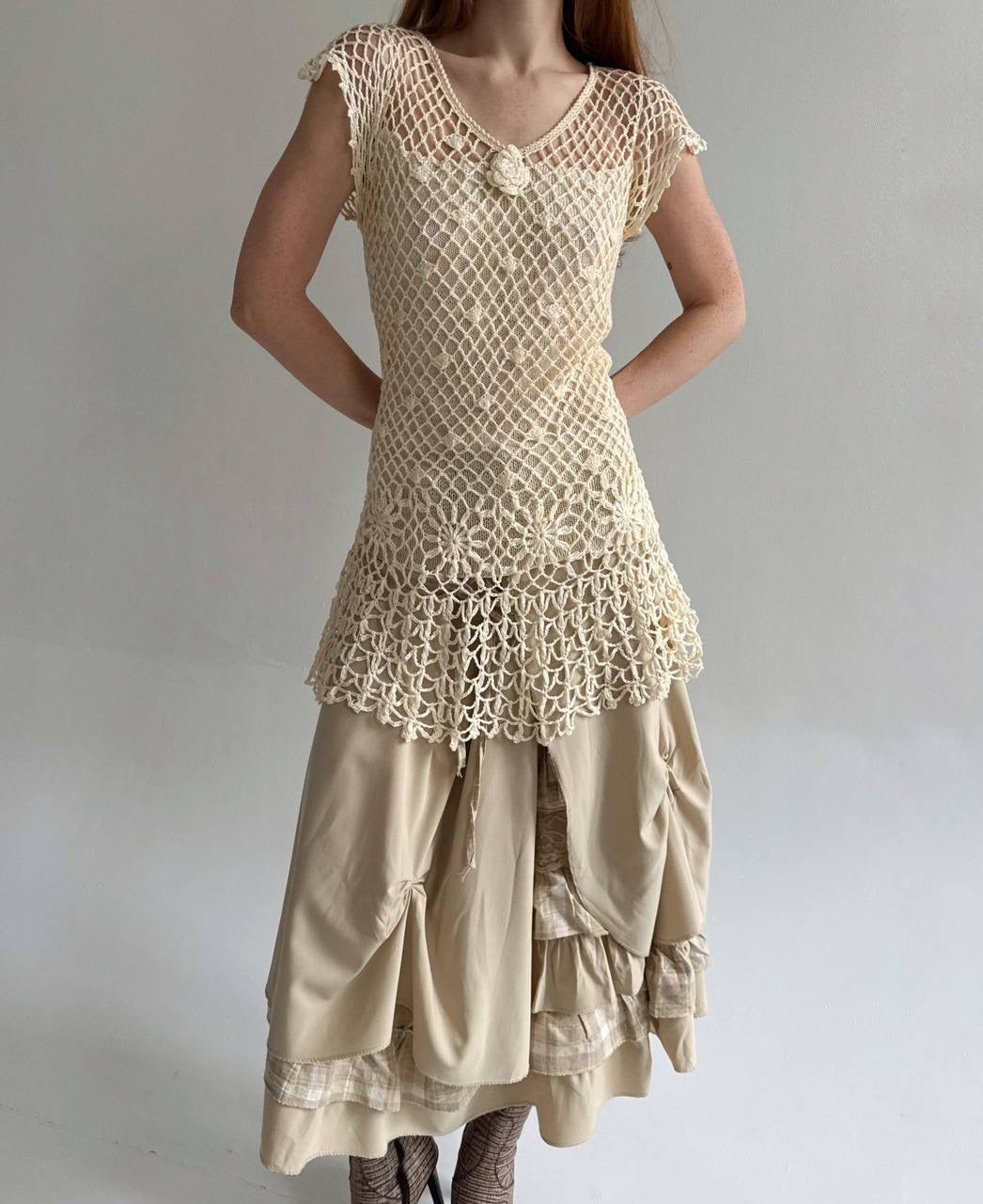 Vintage beige crochet long blouse