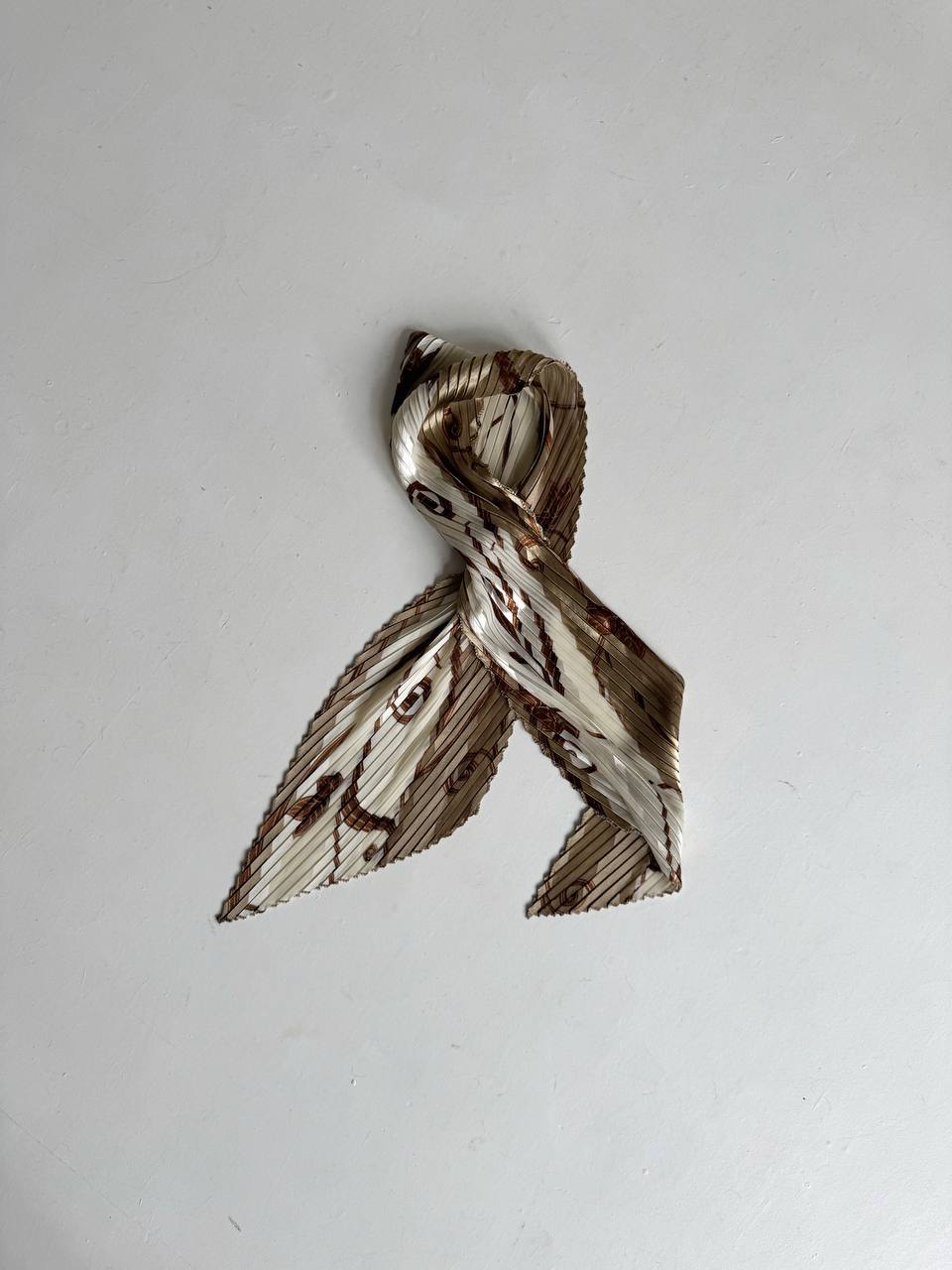 Vintage pleated scarf