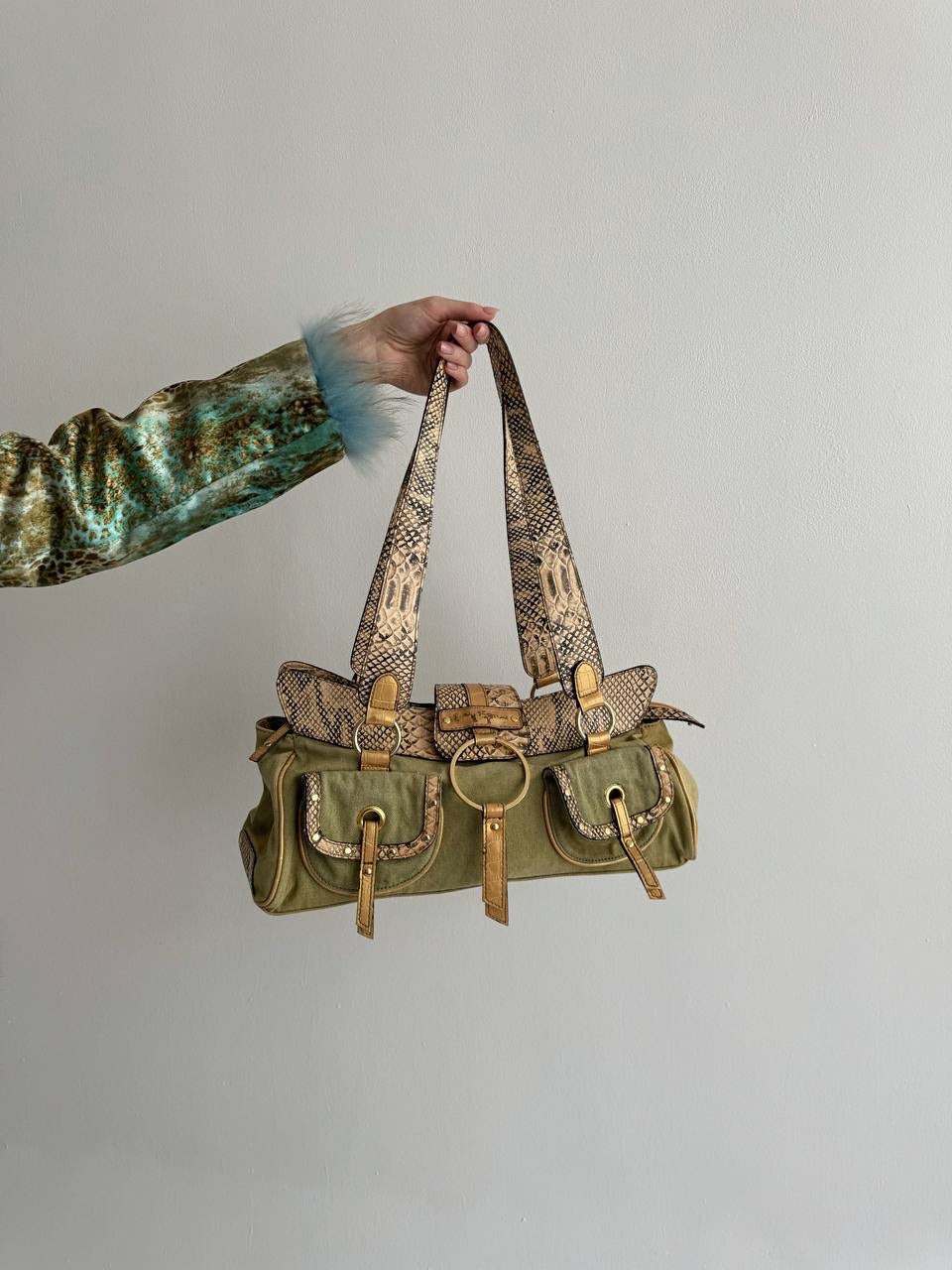 Vintage green shoulder bag