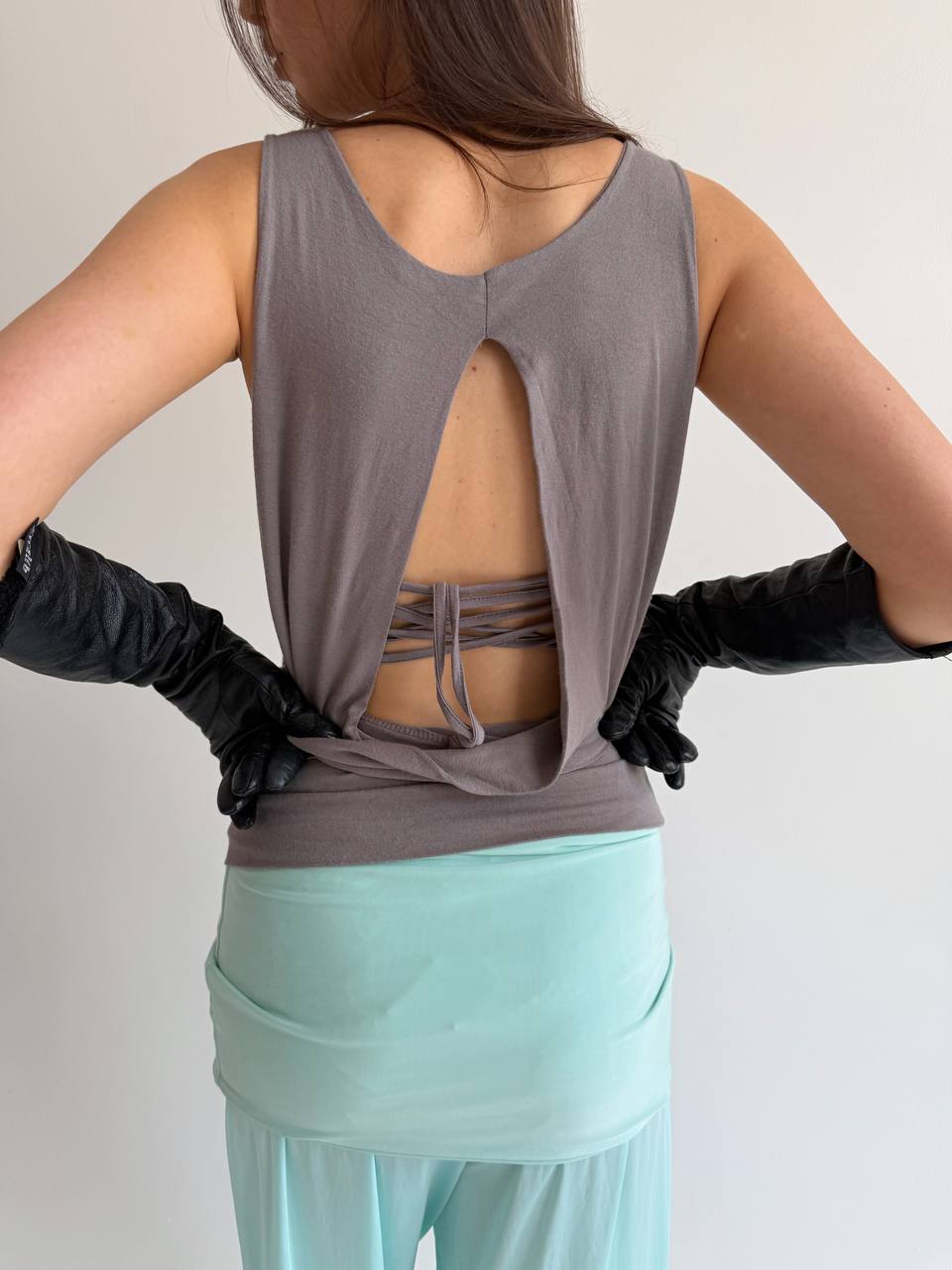 Vintage Y2K top with necklace
