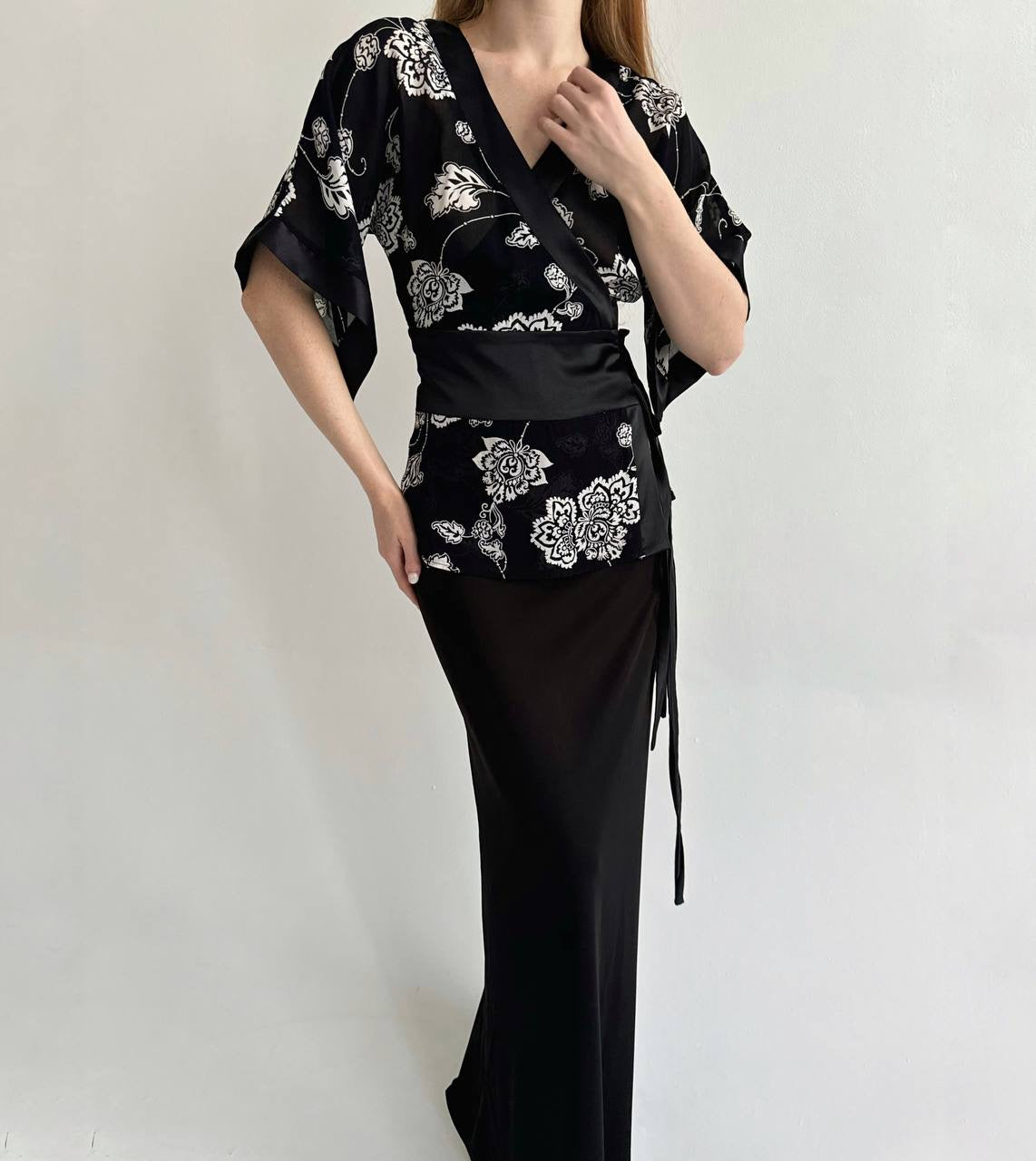 Vintage viscose flower print blouse with side ties