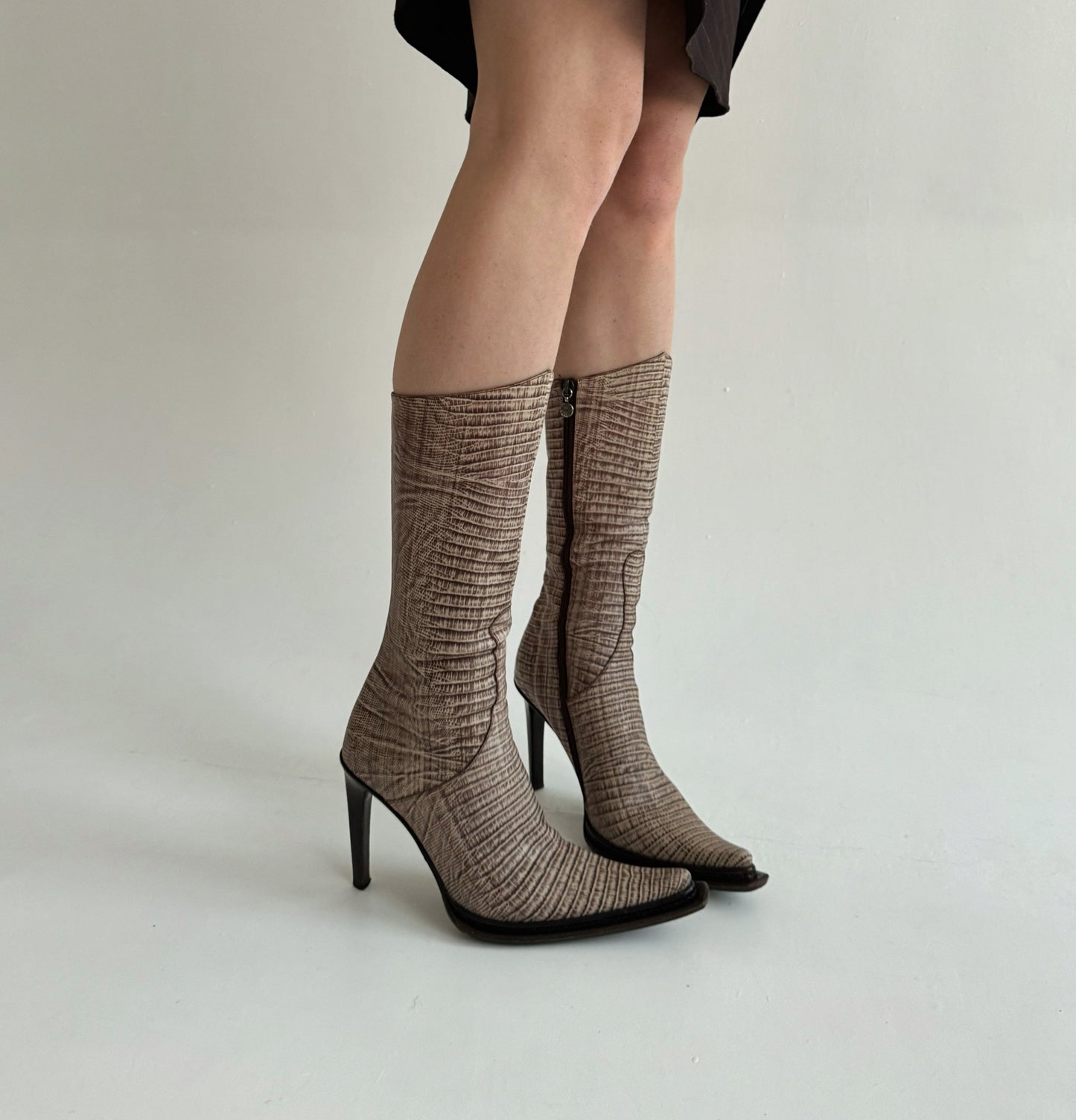 Vintage genuine leather crocodile imitation boots